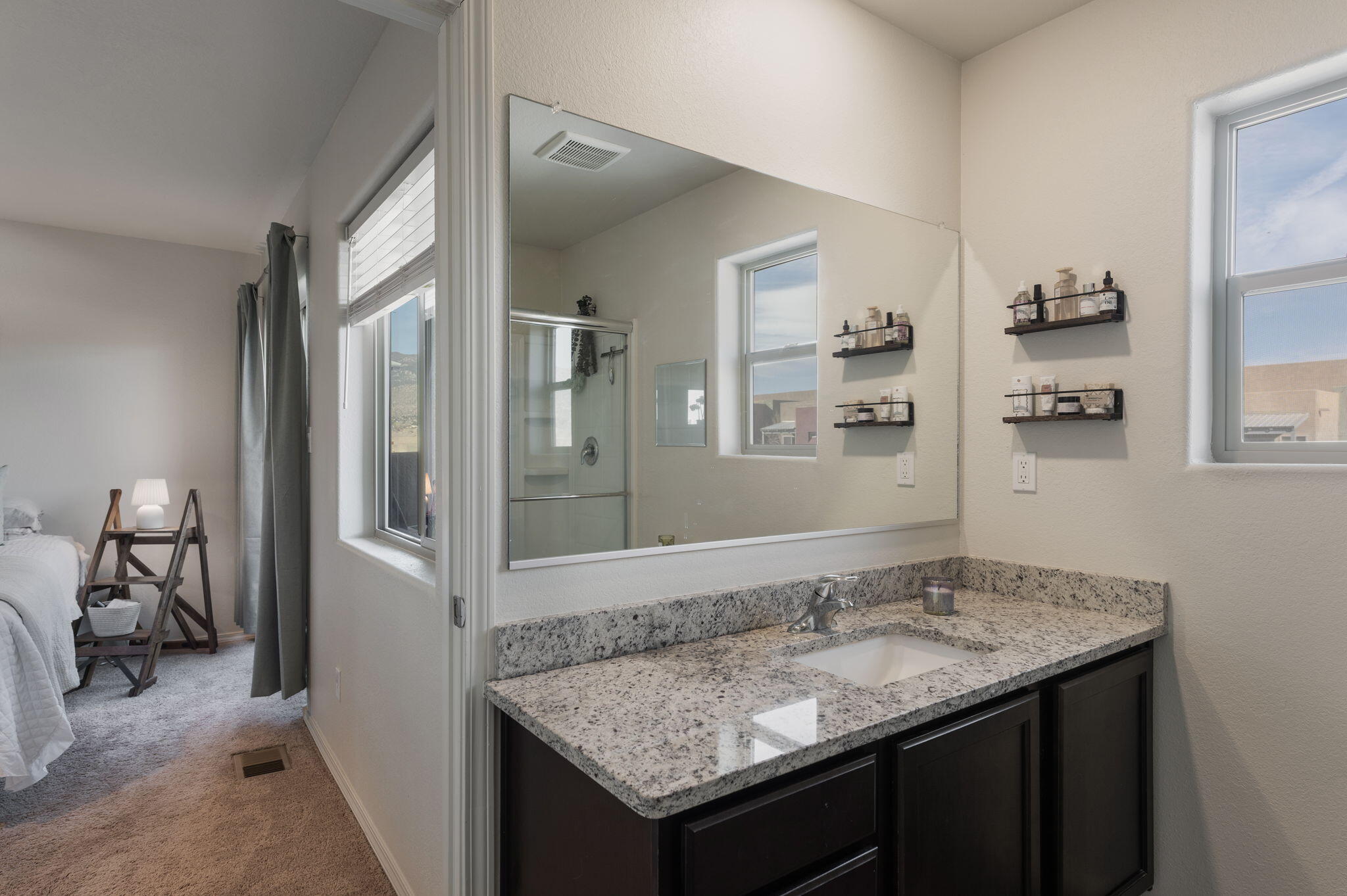 1616 Domino Drive SE
