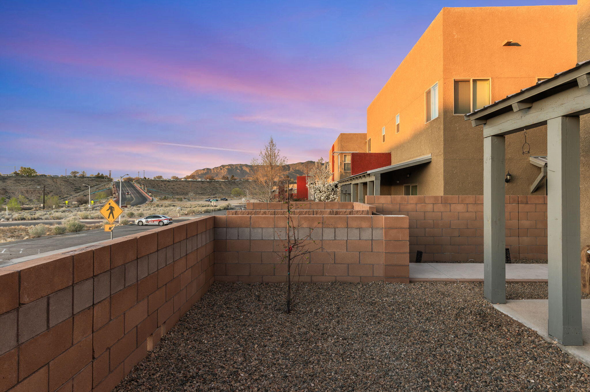 1616 Domino Drive SE
