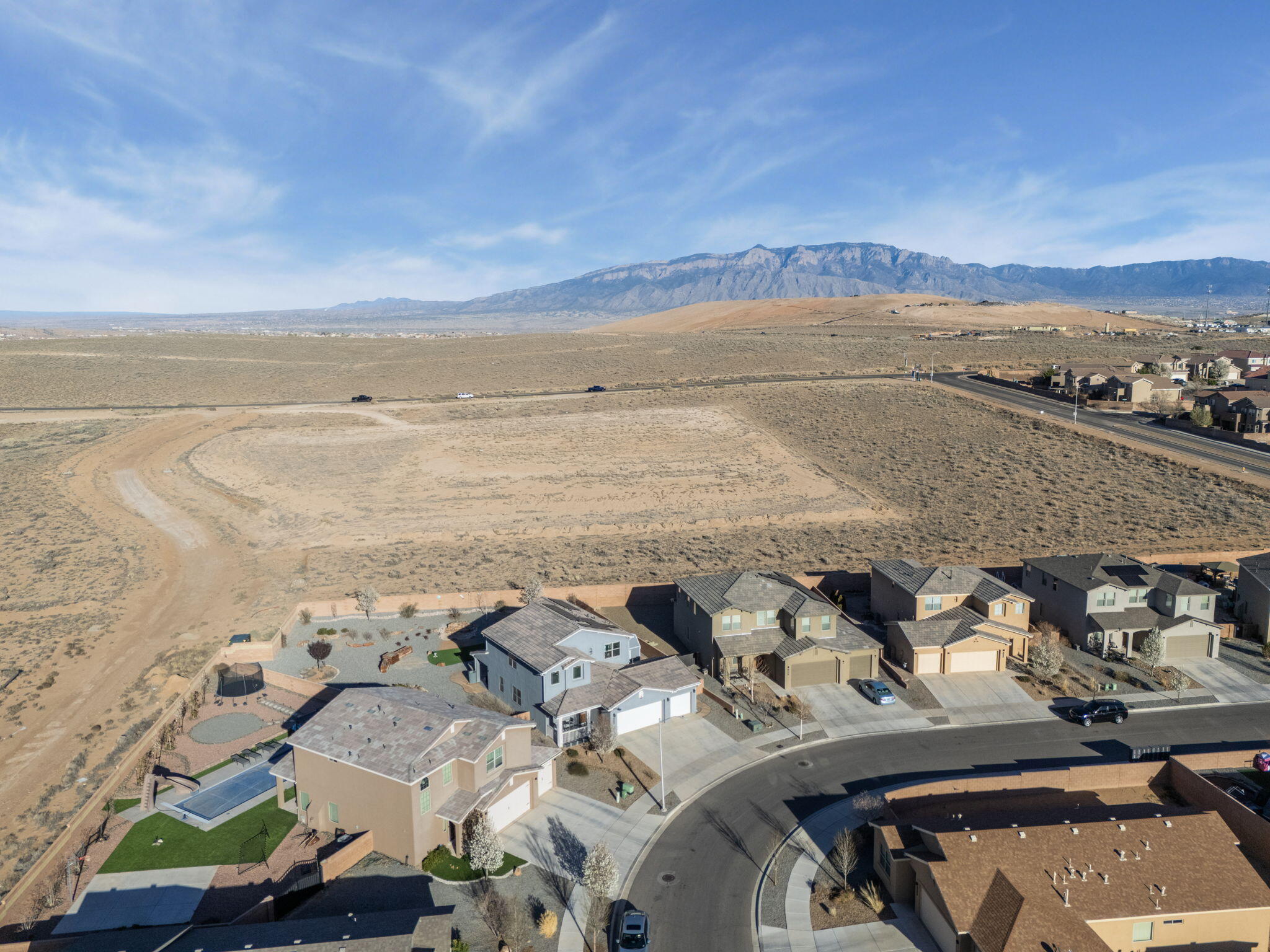 2653 Camino Plata Loop NE
