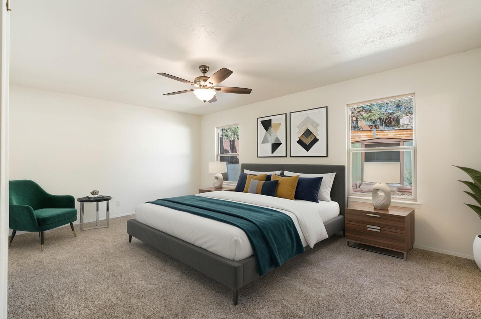 1012 Oro Real NE