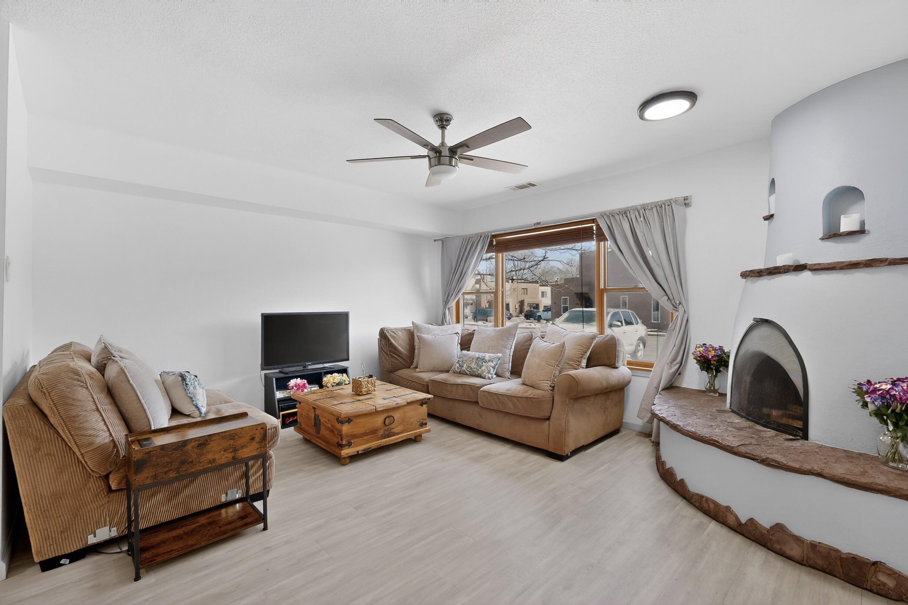 1535 Avenida De Las Americas