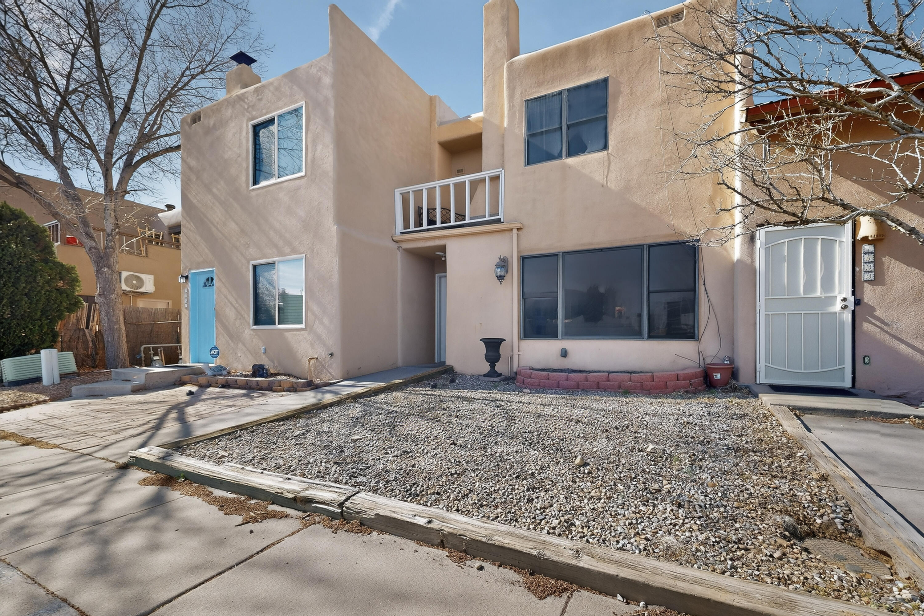 1535 Avenida De Las Americas