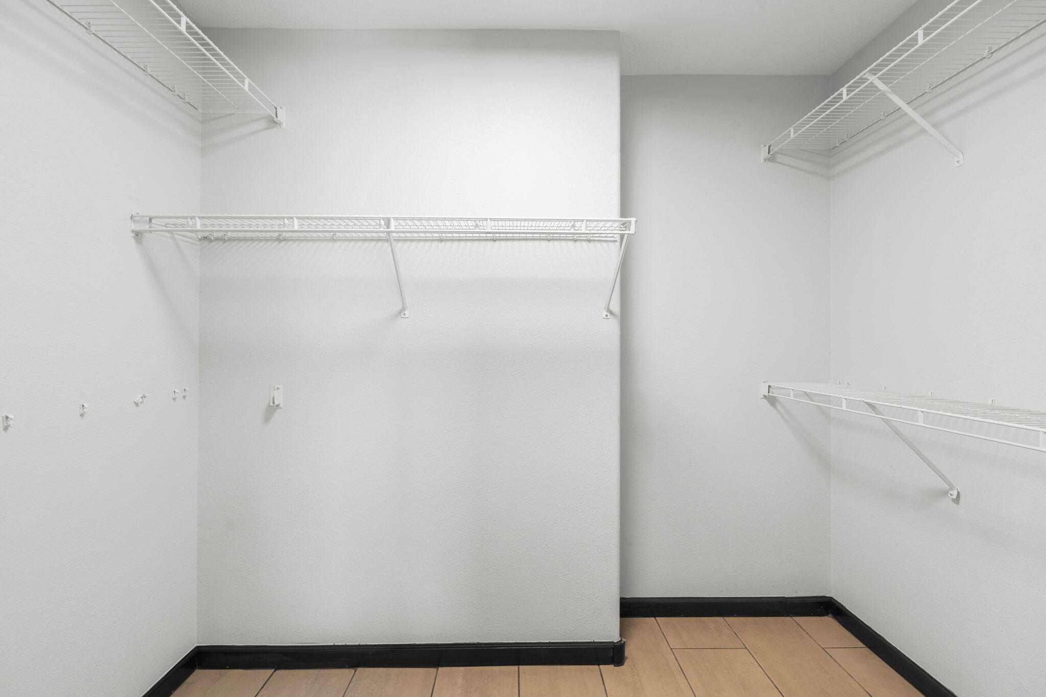 923 Chuckar Drive SW