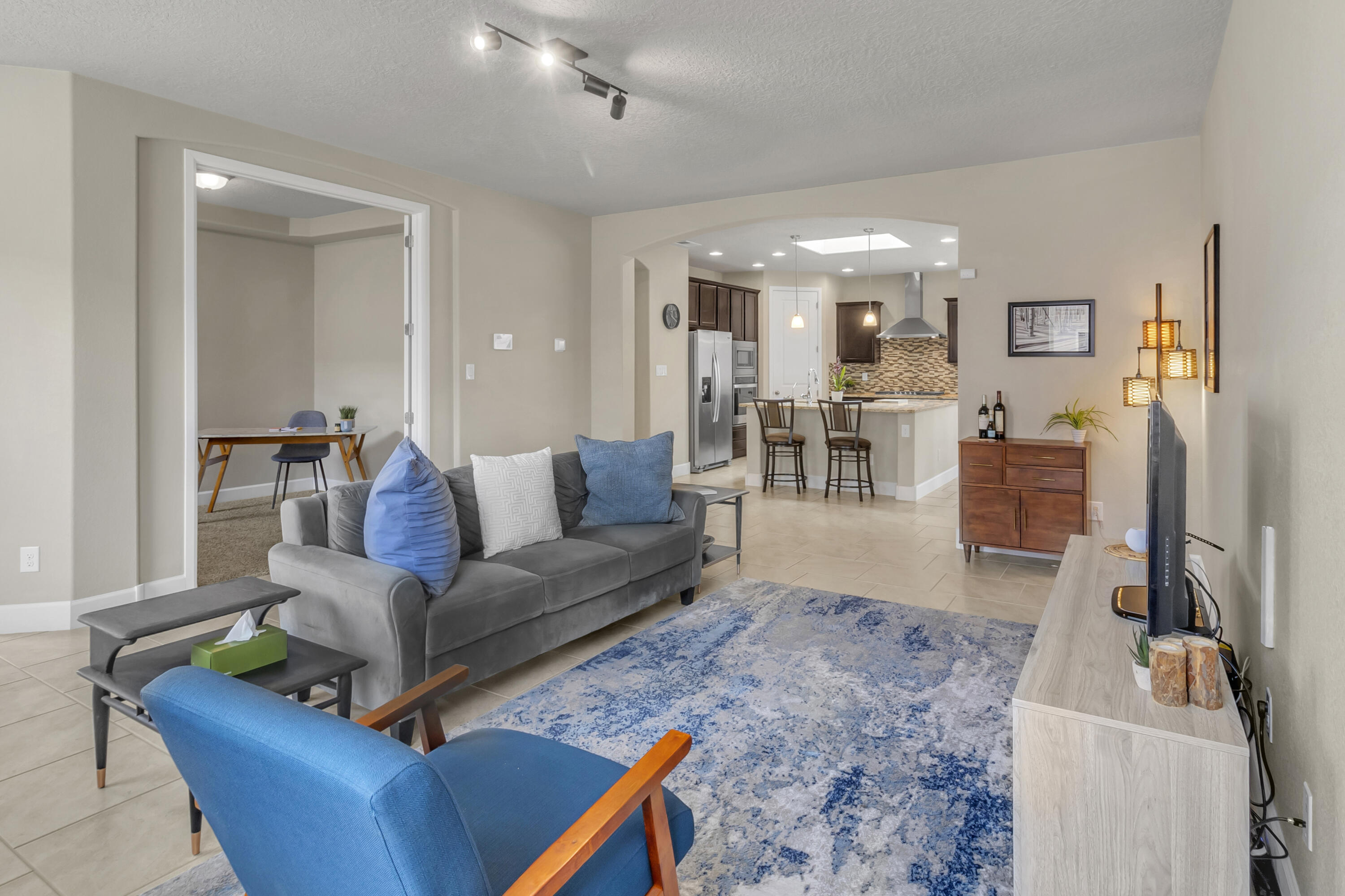8609 Forecast Court NW