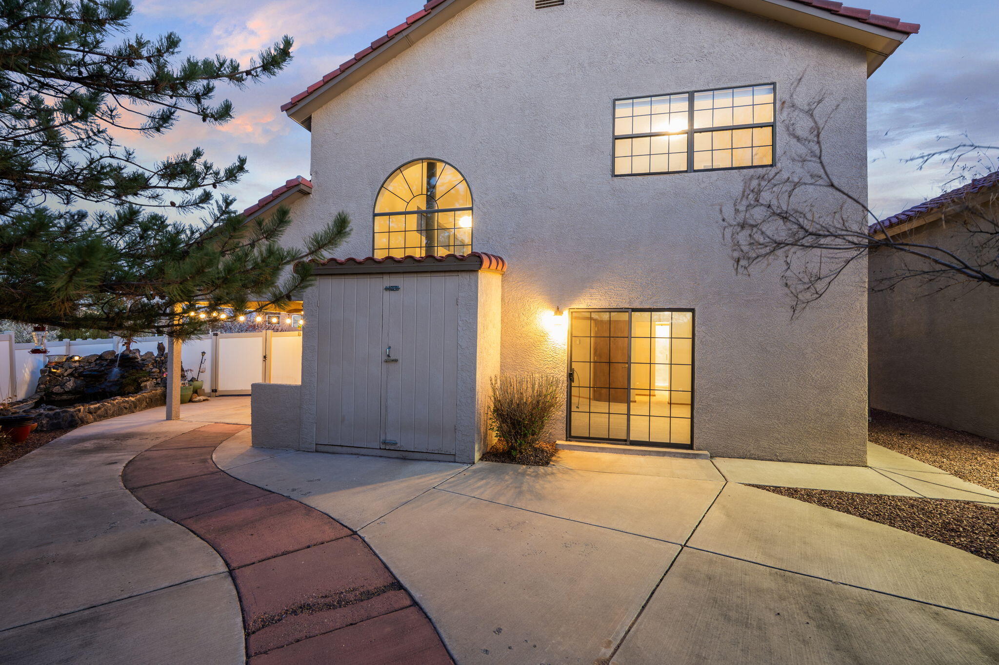 10359 Rio Los Pinos Drive NW