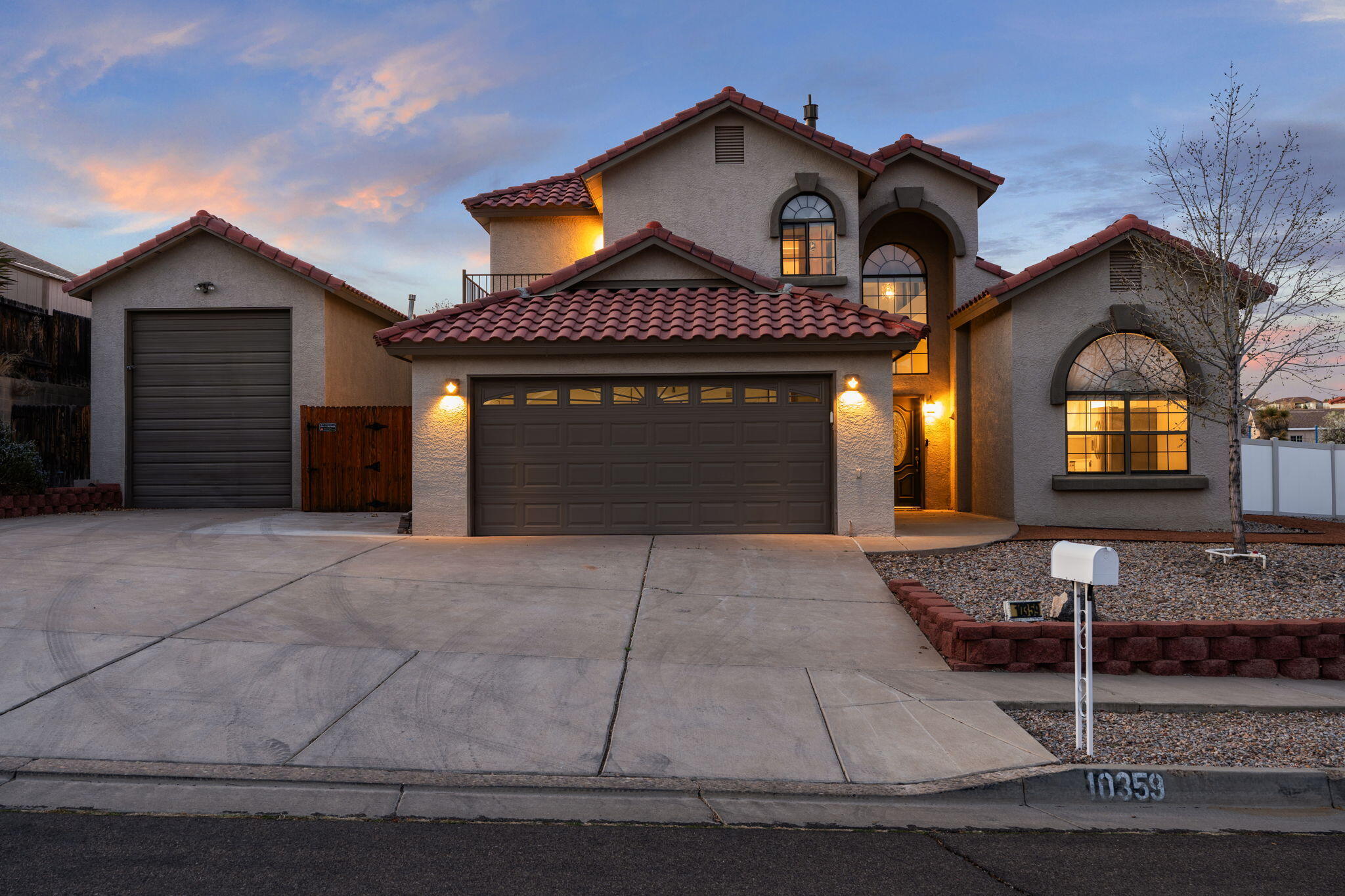 10359 Rio Los Pinos Drive NW