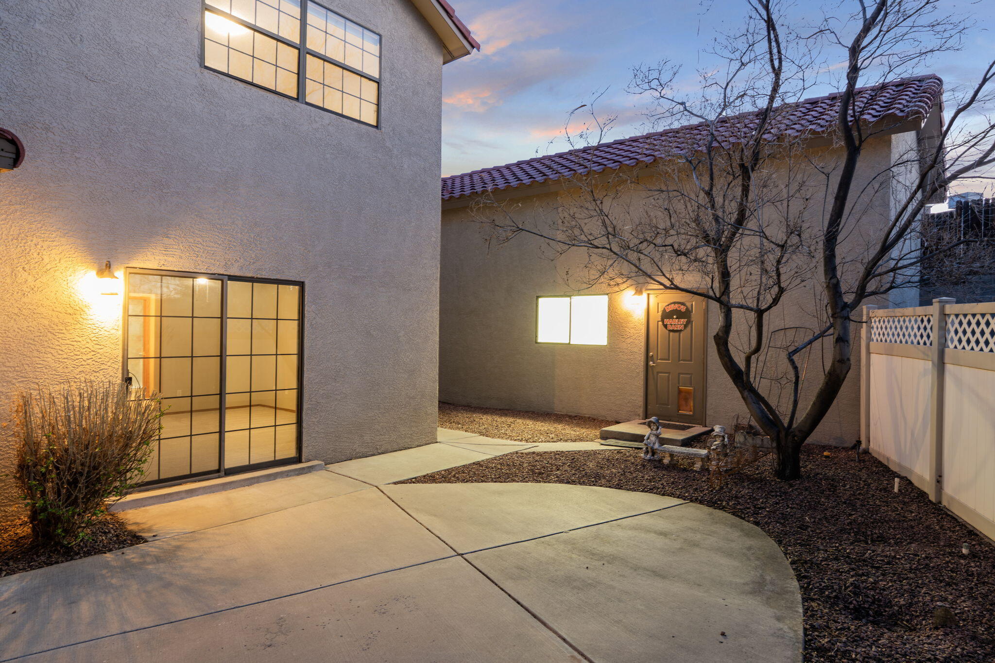 10359 Rio Los Pinos Drive NW