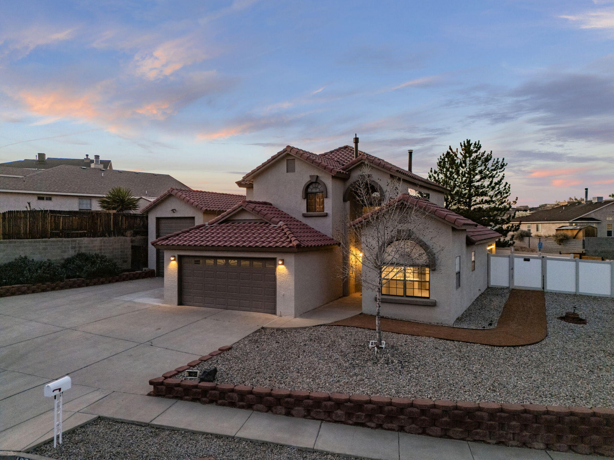 10359 Rio Los Pinos Drive NW