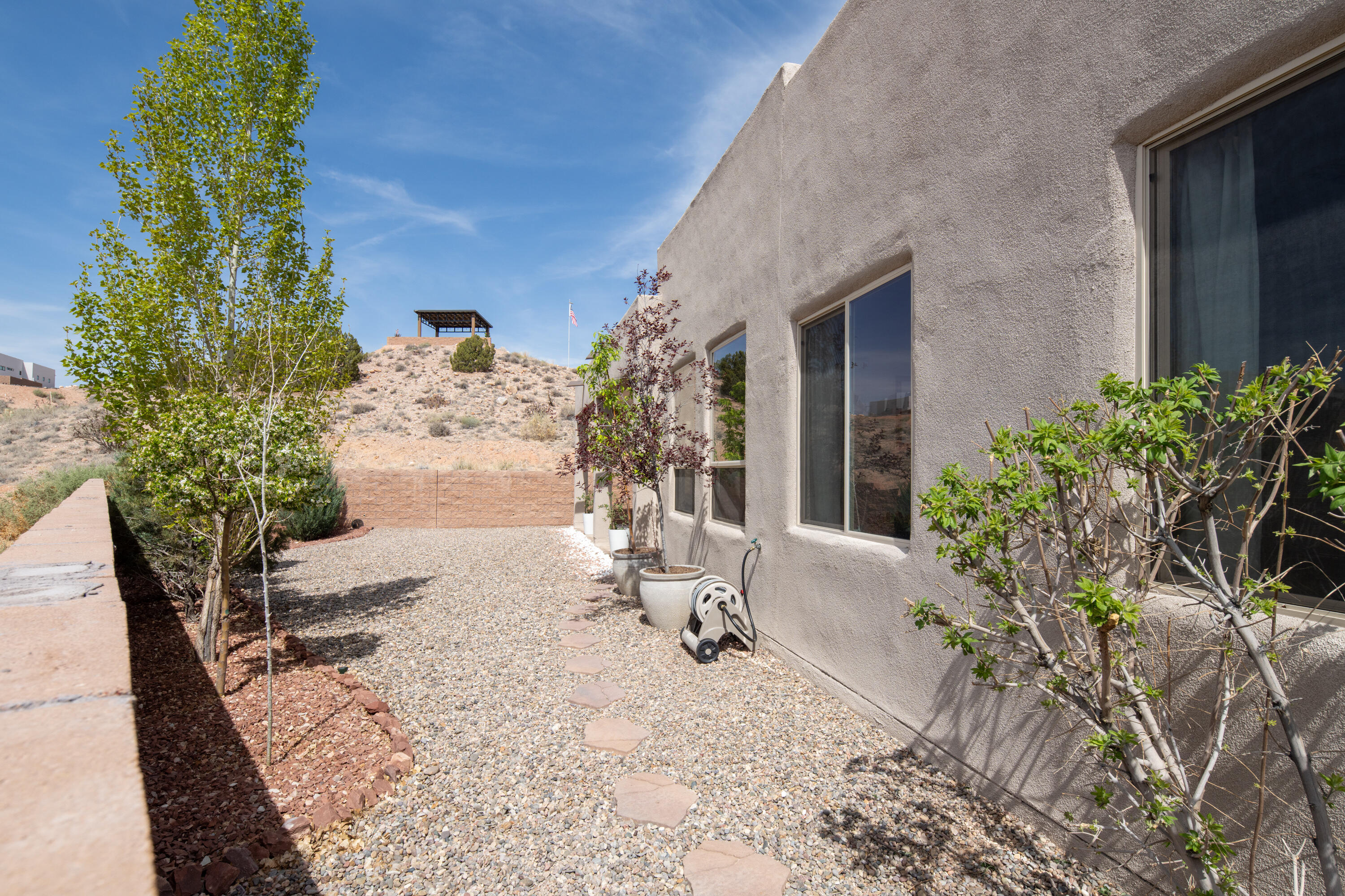 5626 Desert Sky Place NE