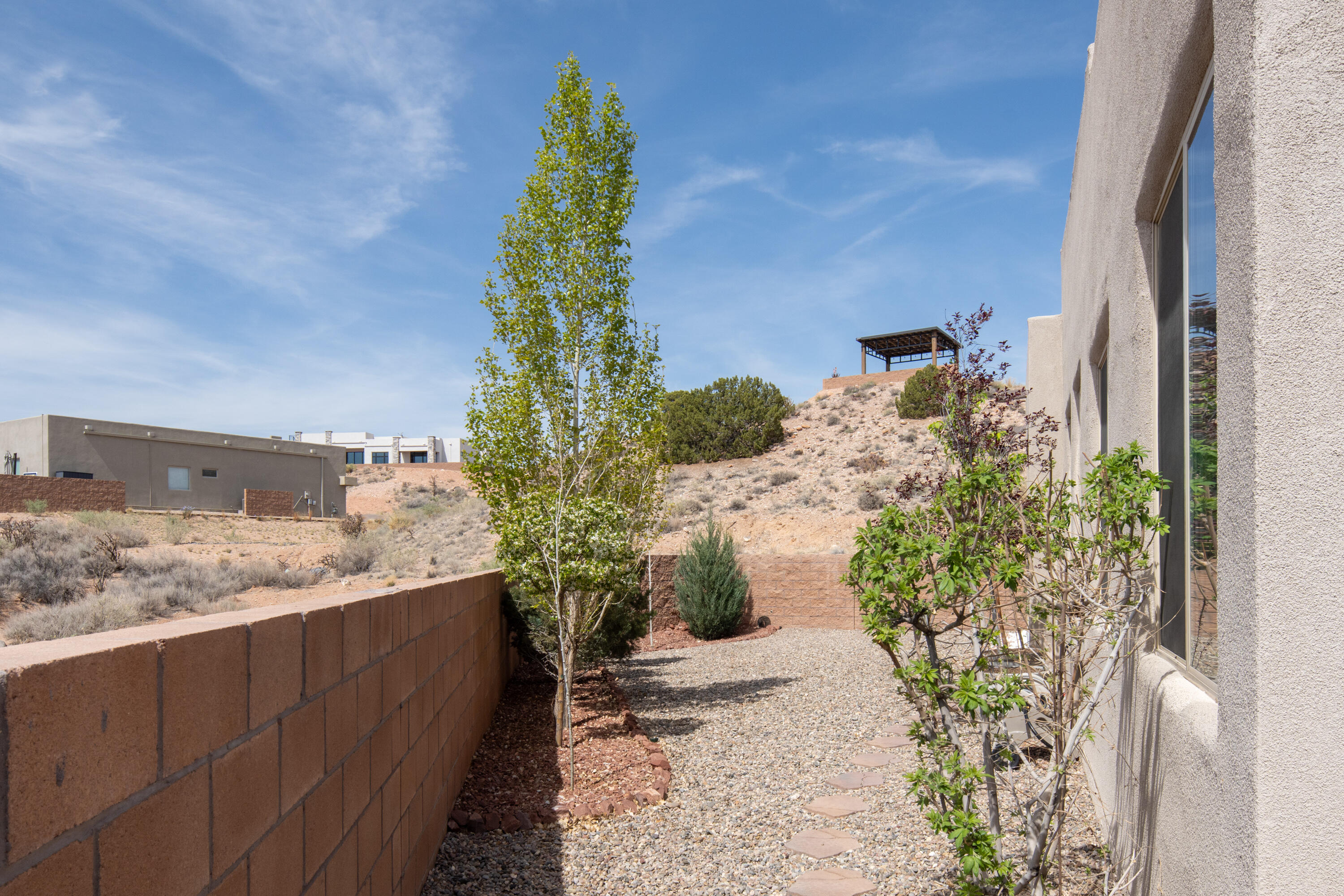 5626 Desert Sky Place NE