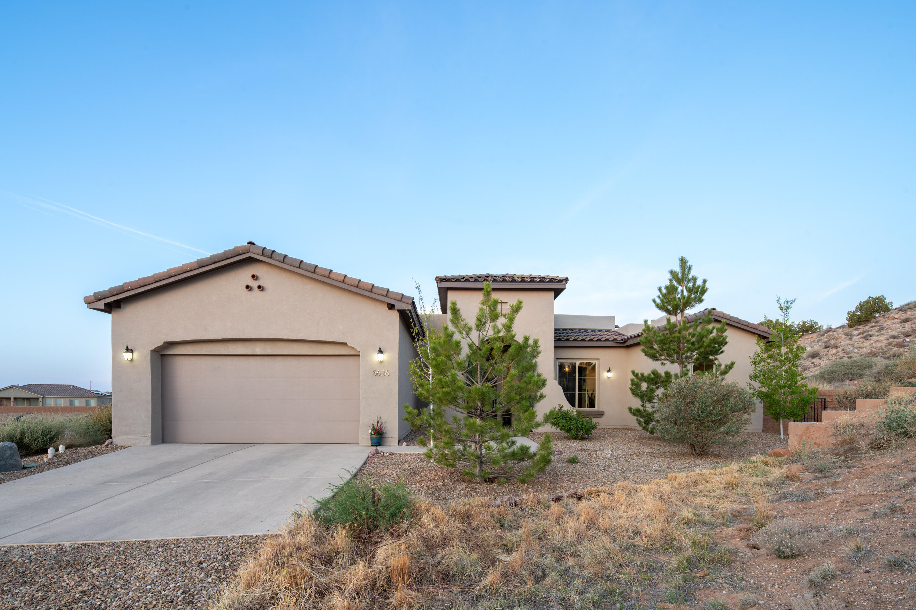 5626 Desert Sky Place NE
