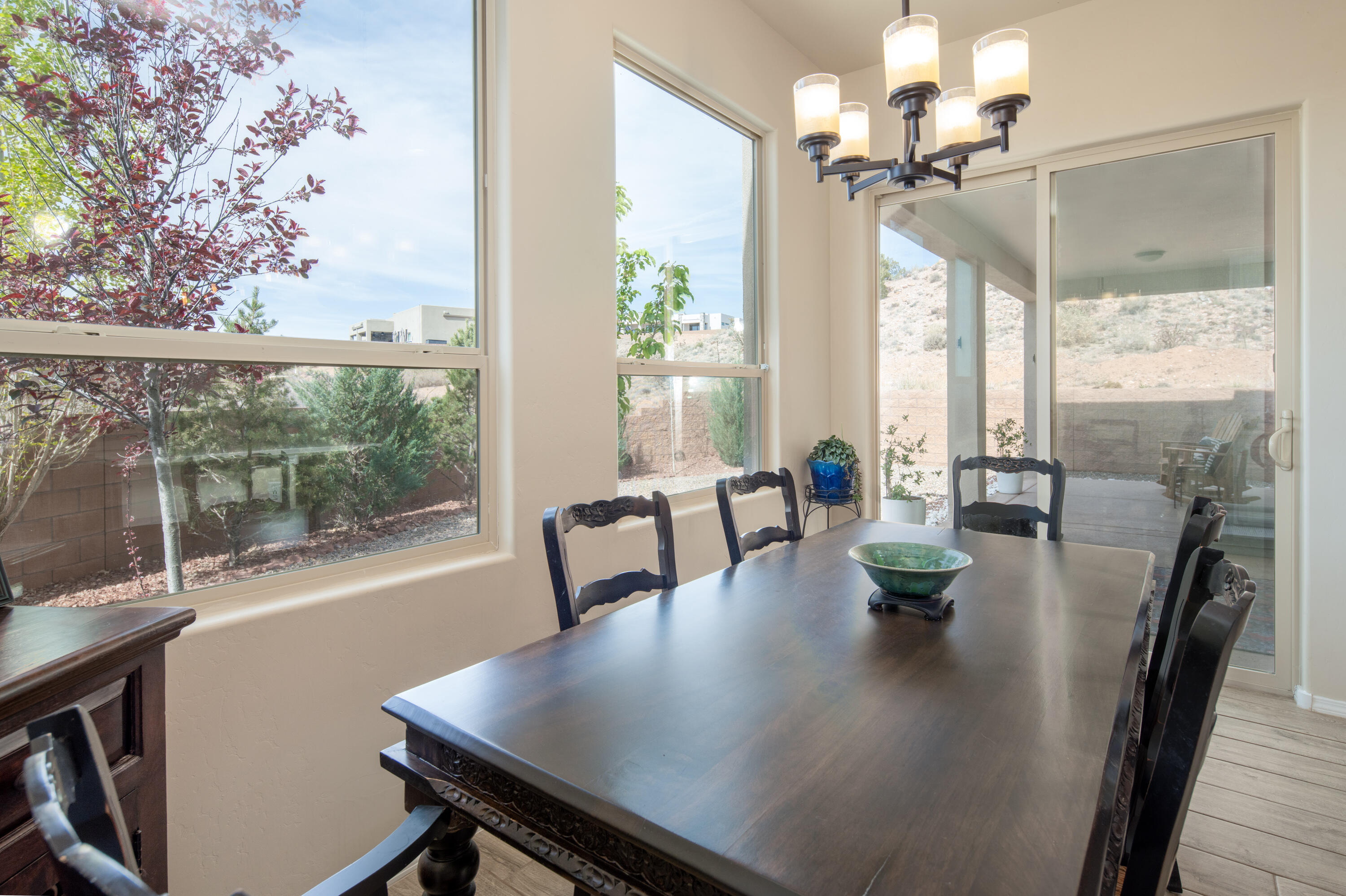 5626 Desert Sky Place NE