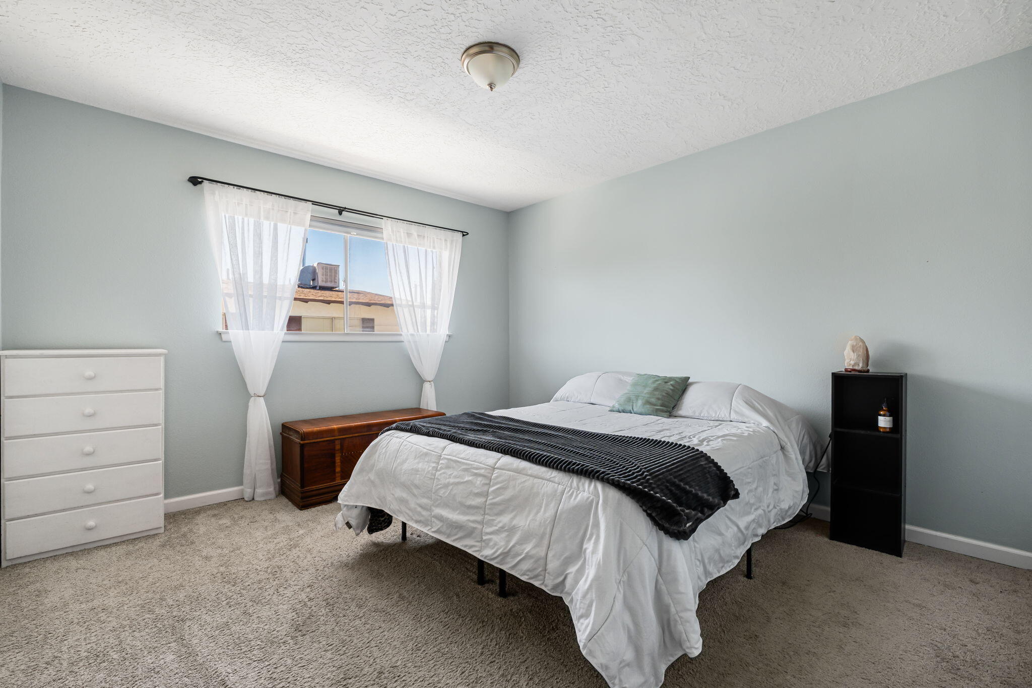 1121 Chelwood Park Boulevard NE APT 6