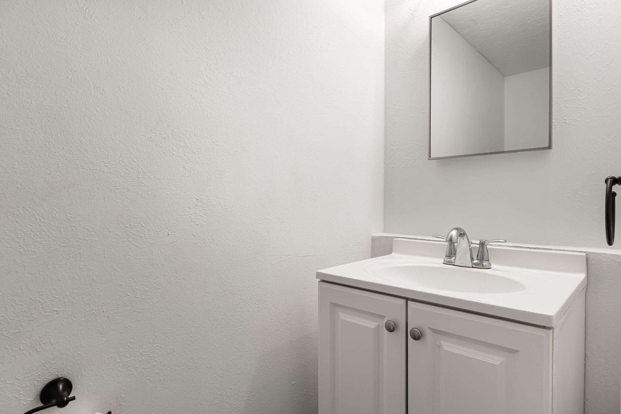 1121 Chelwood Park Boulevard NE APT 6