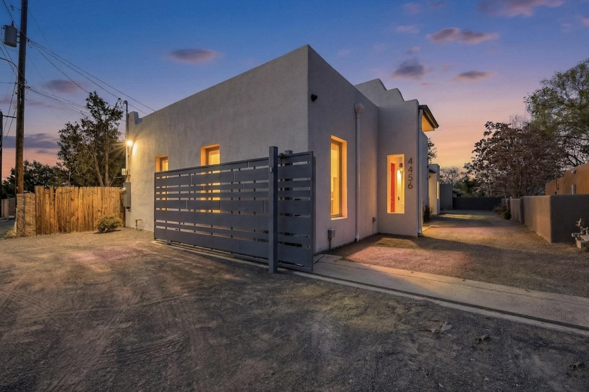 4456 Corrales Road