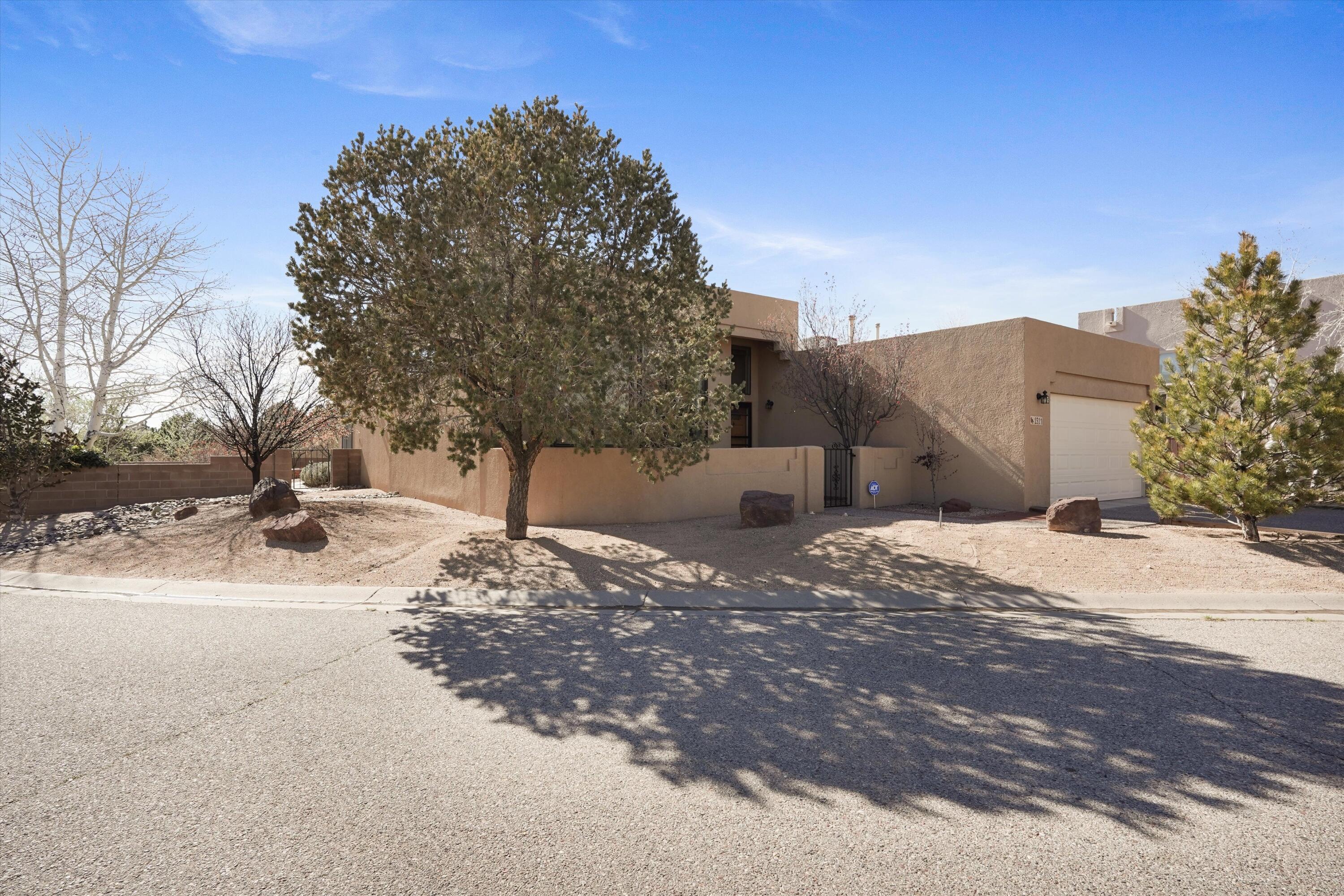 2321 Calle De Gabriel NE