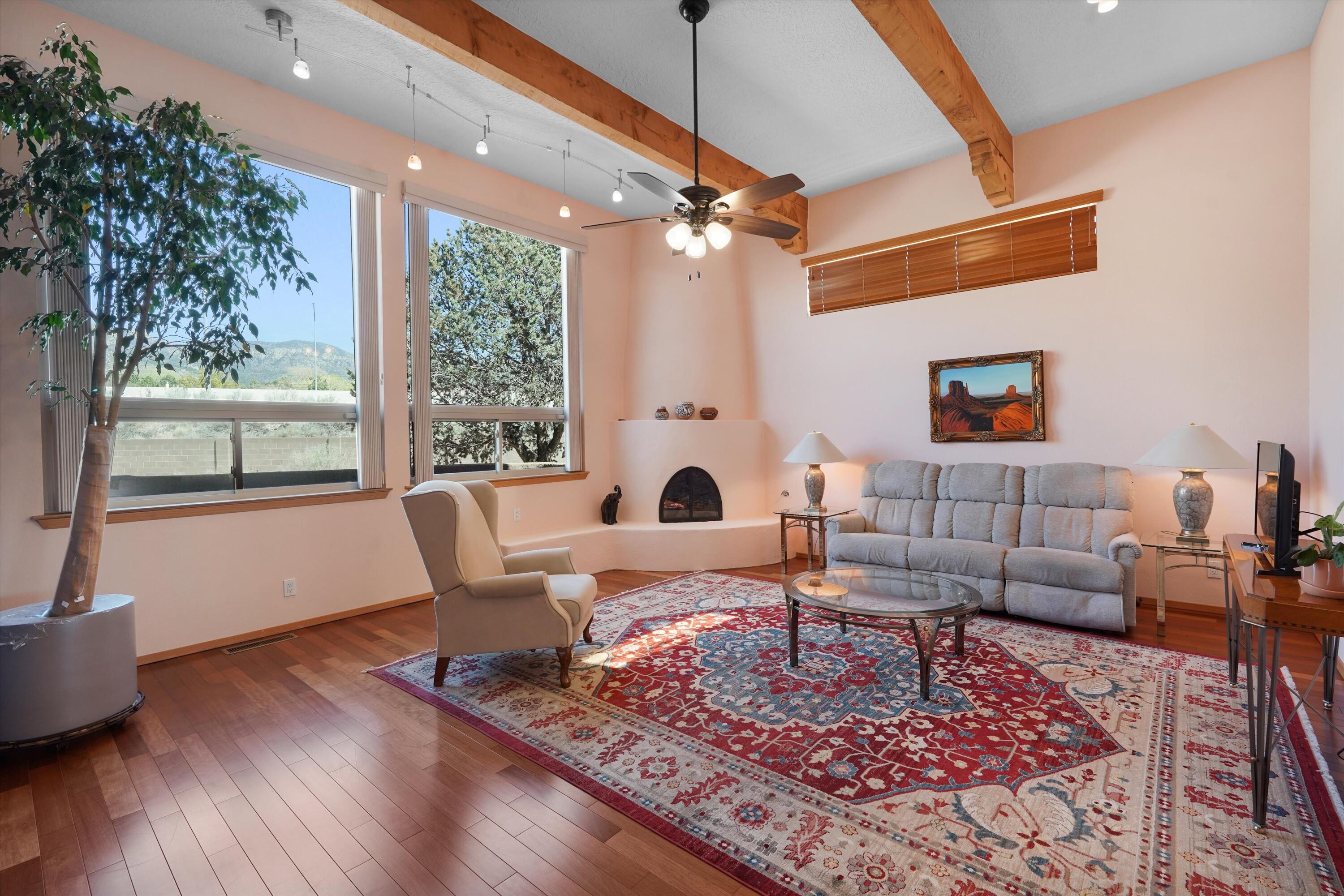 2321 Calle De Gabriel NE