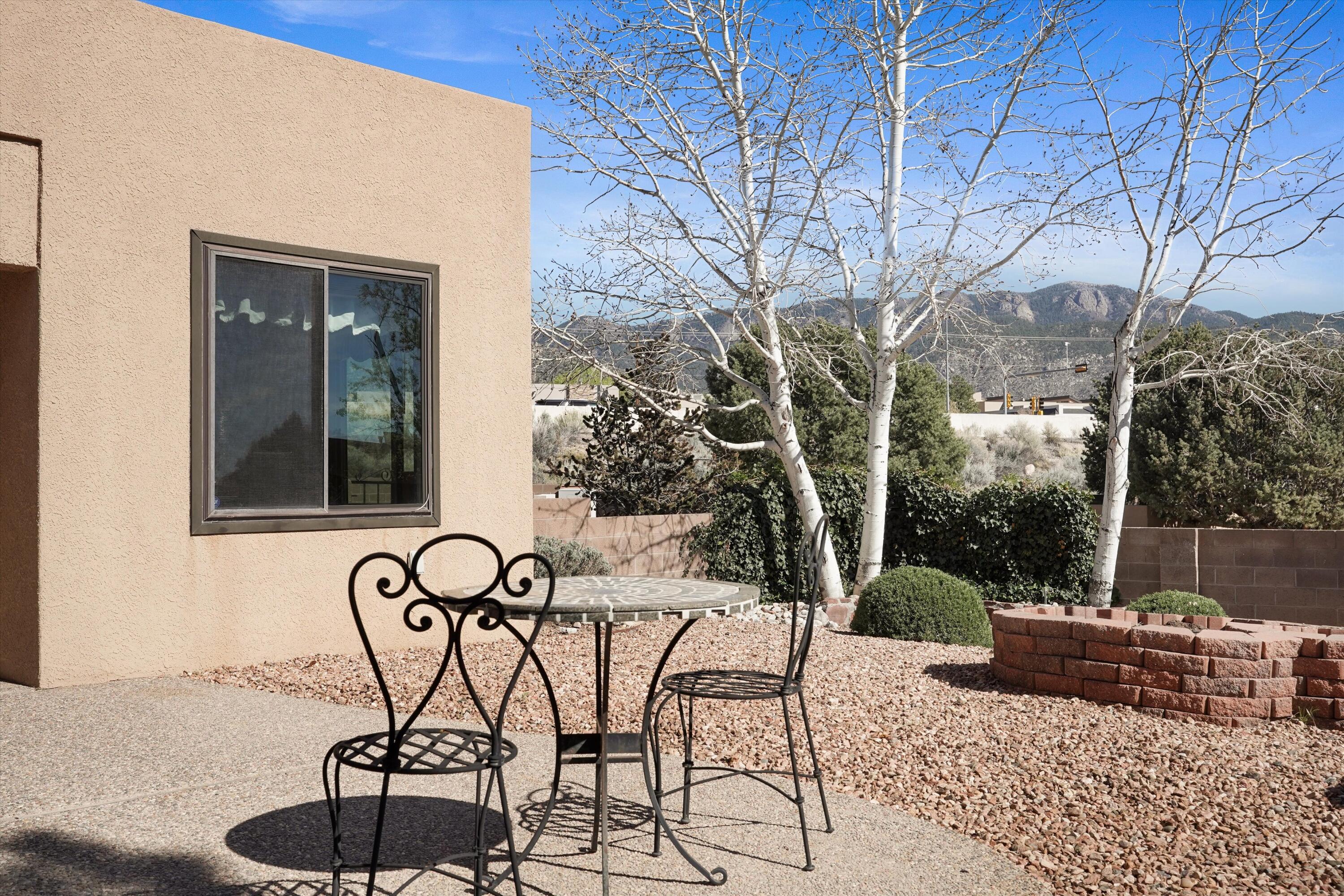 2321 Calle De Gabriel NE