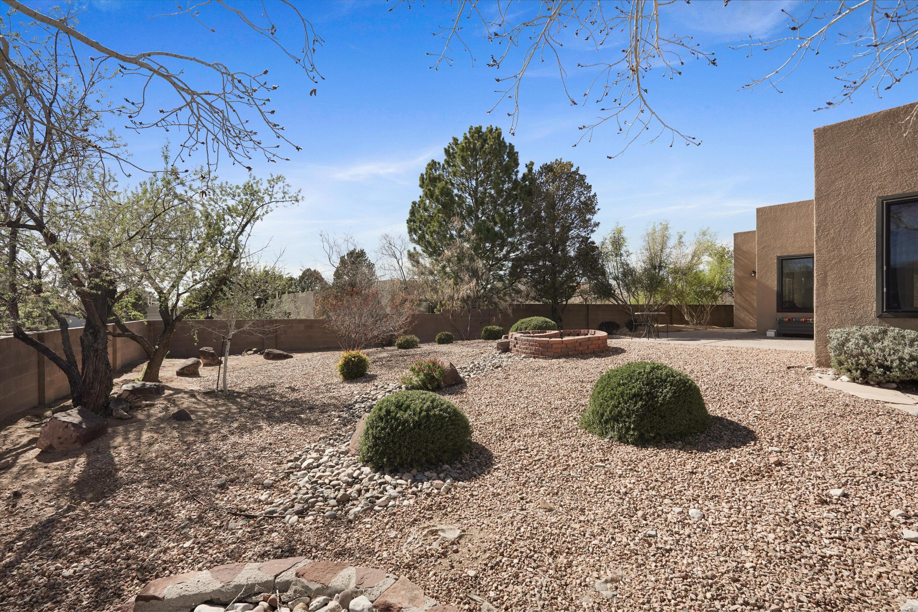 2321 Calle De Gabriel NE