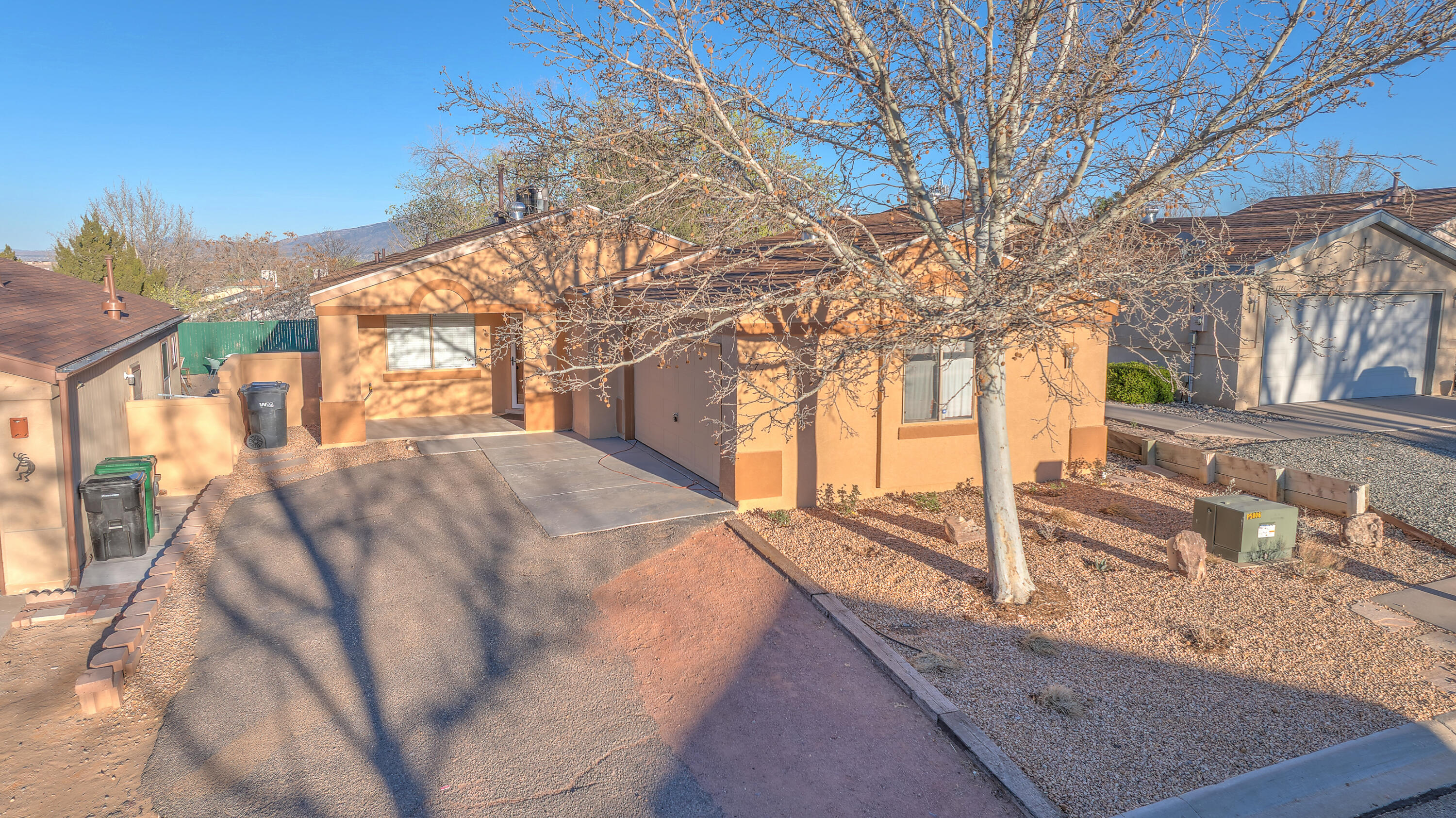 1777 Lee Loop NE
