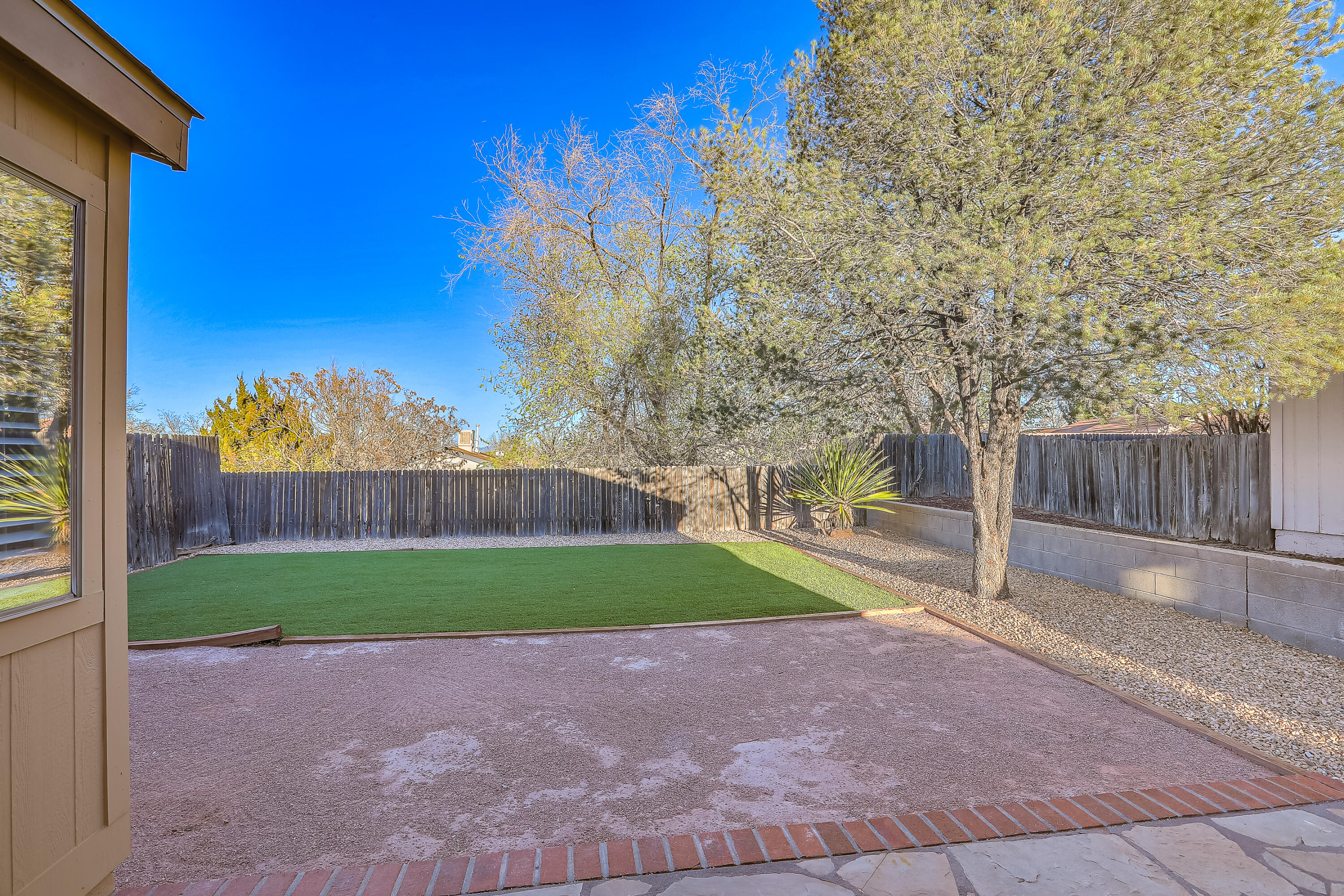 1777 Lee Loop NE