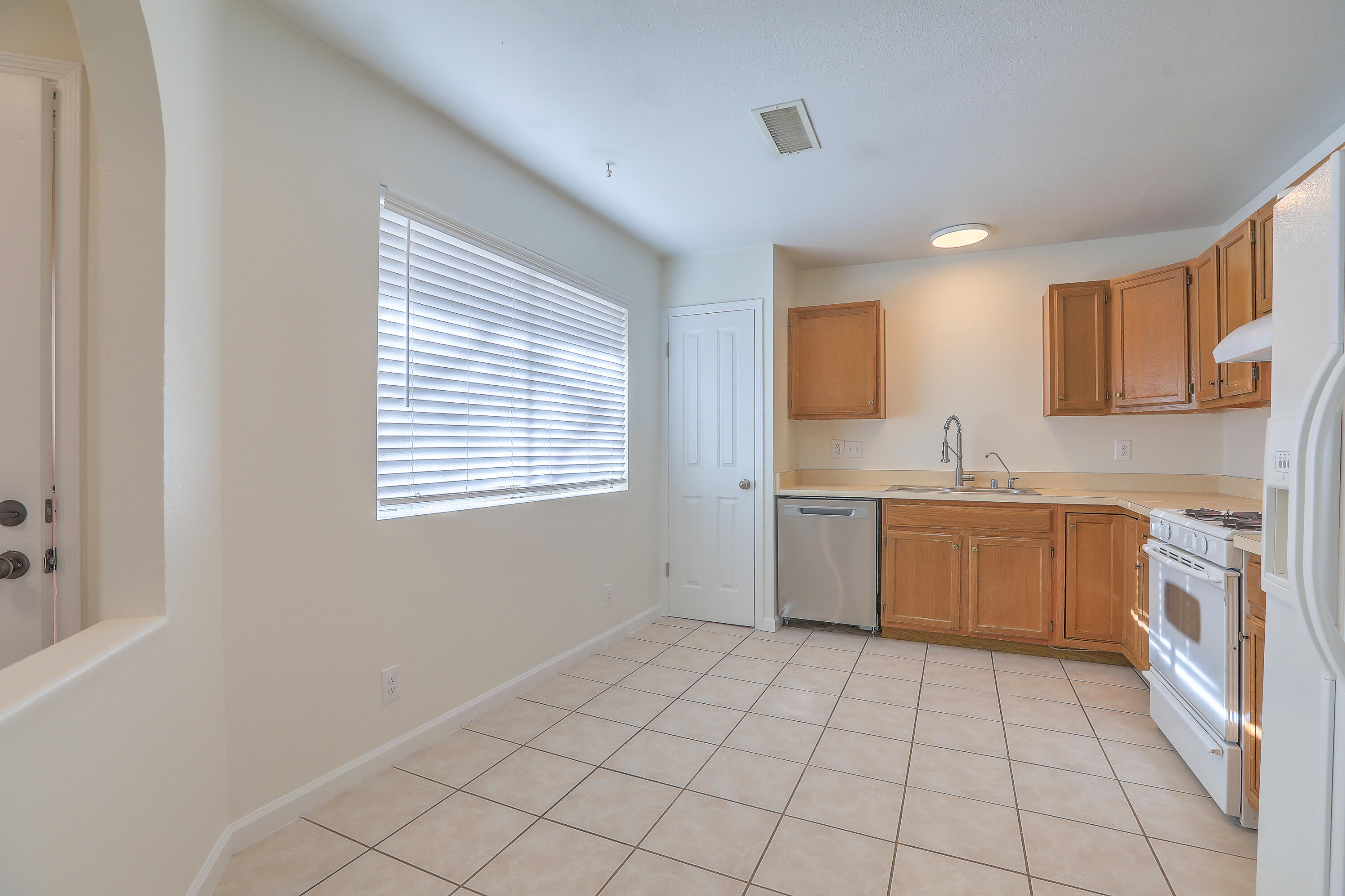 1777 Lee Loop NE