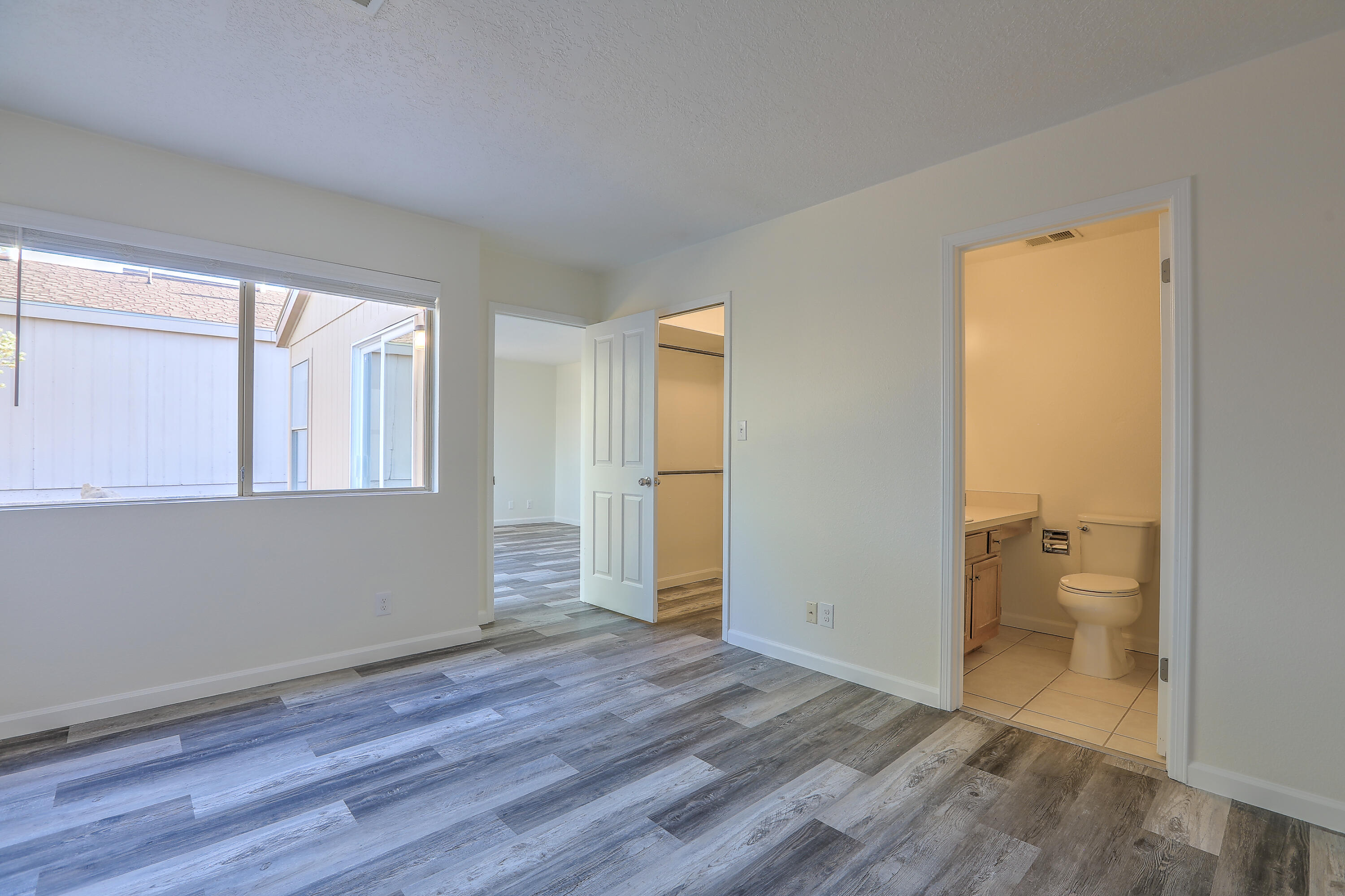 1777 Lee Loop NE