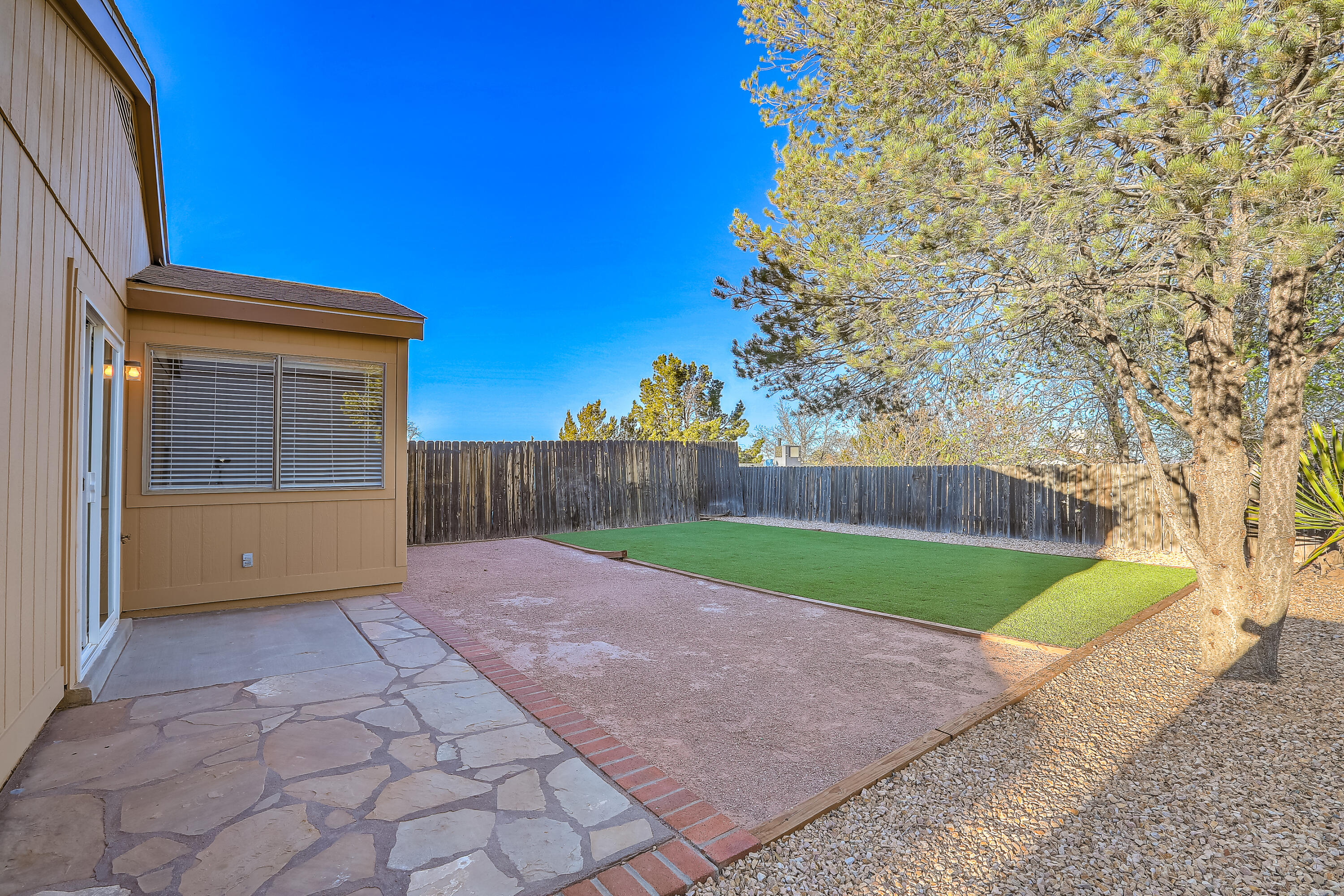1777 Lee Loop NE