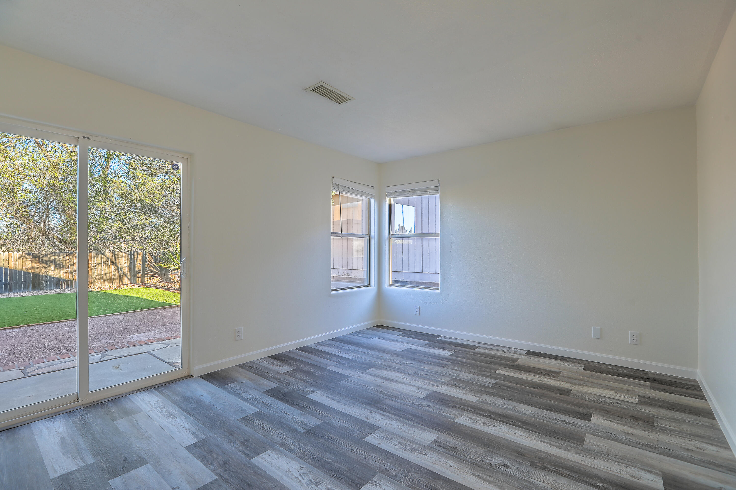1777 Lee Loop NE