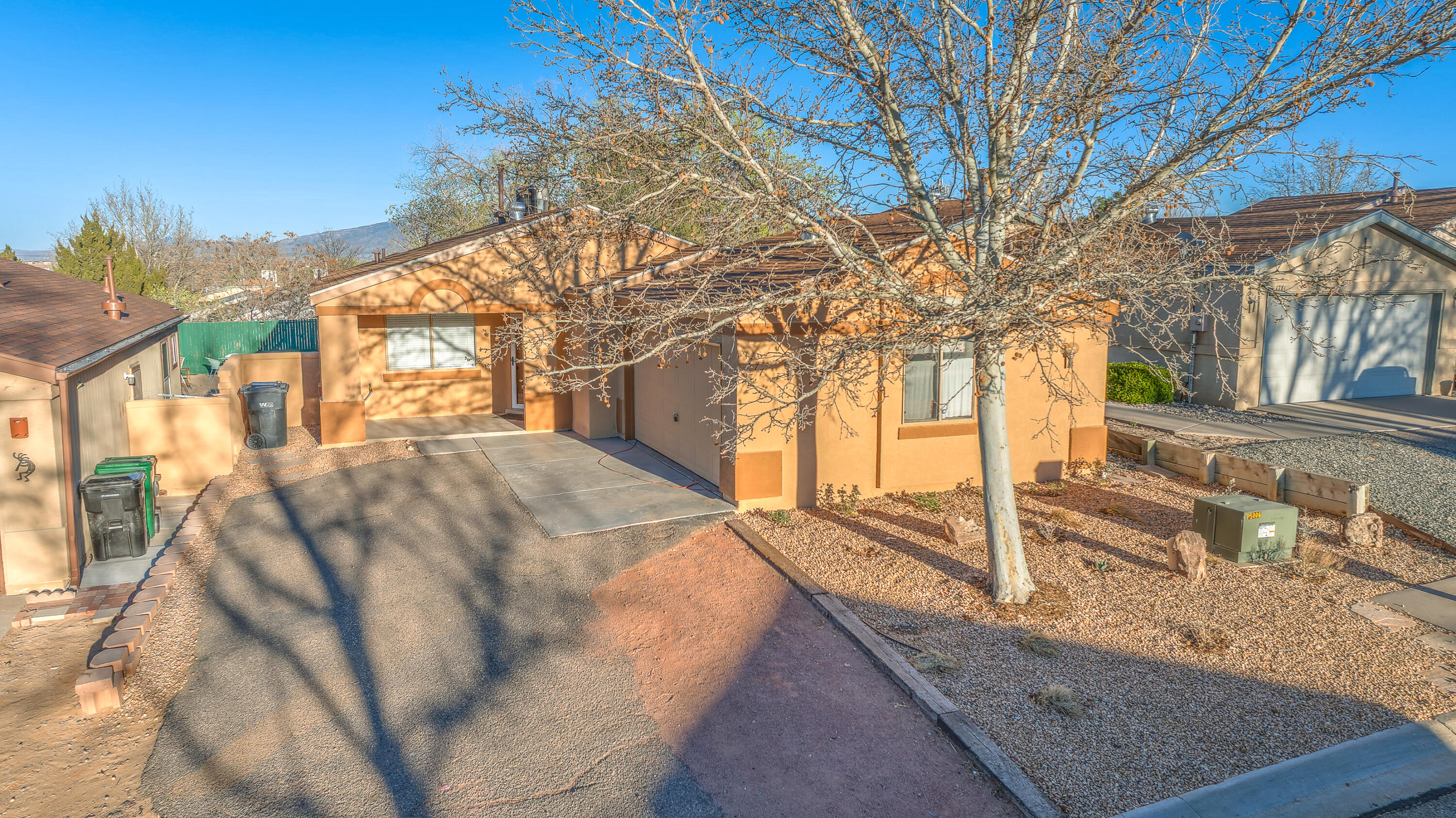 1777 Lee Loop NE