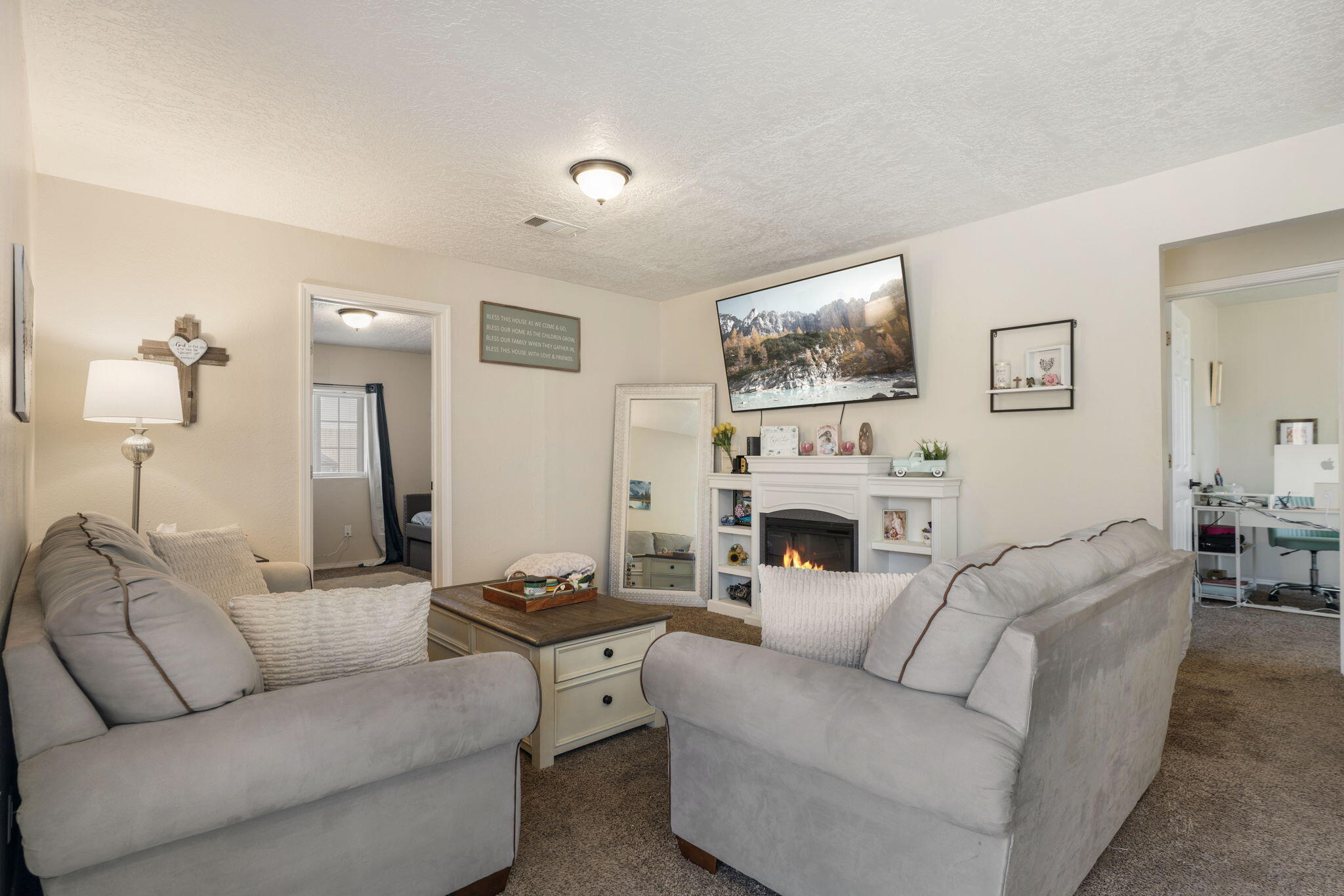 2185 High Desert Circle NE