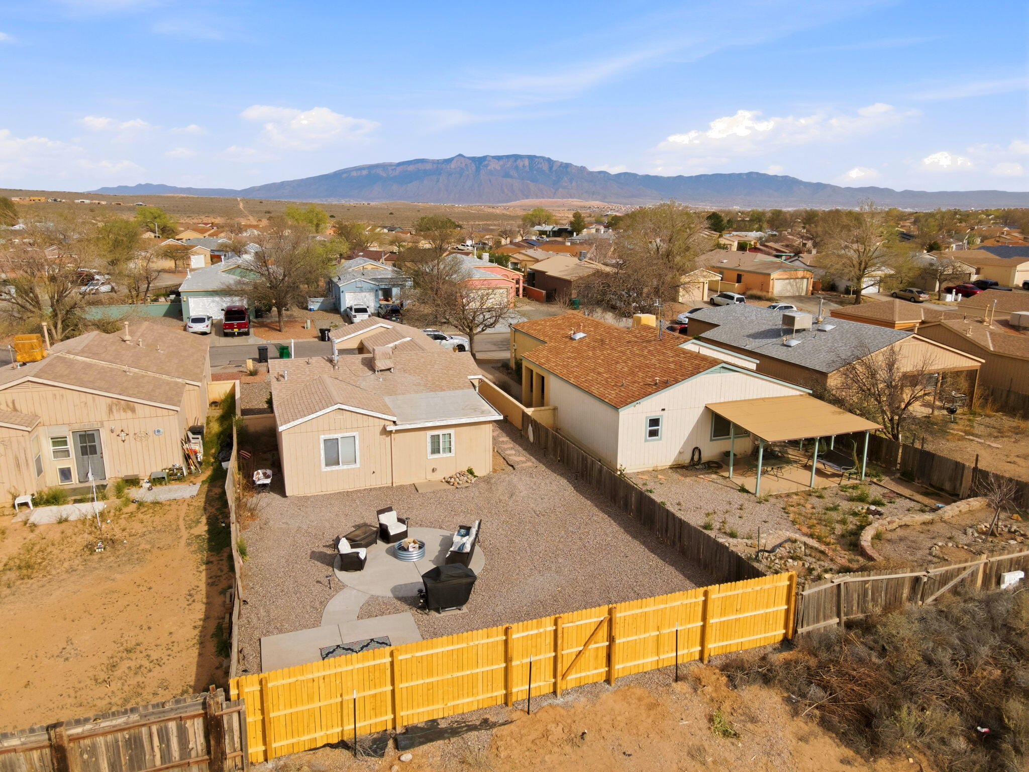 2185 High Desert Circle NE