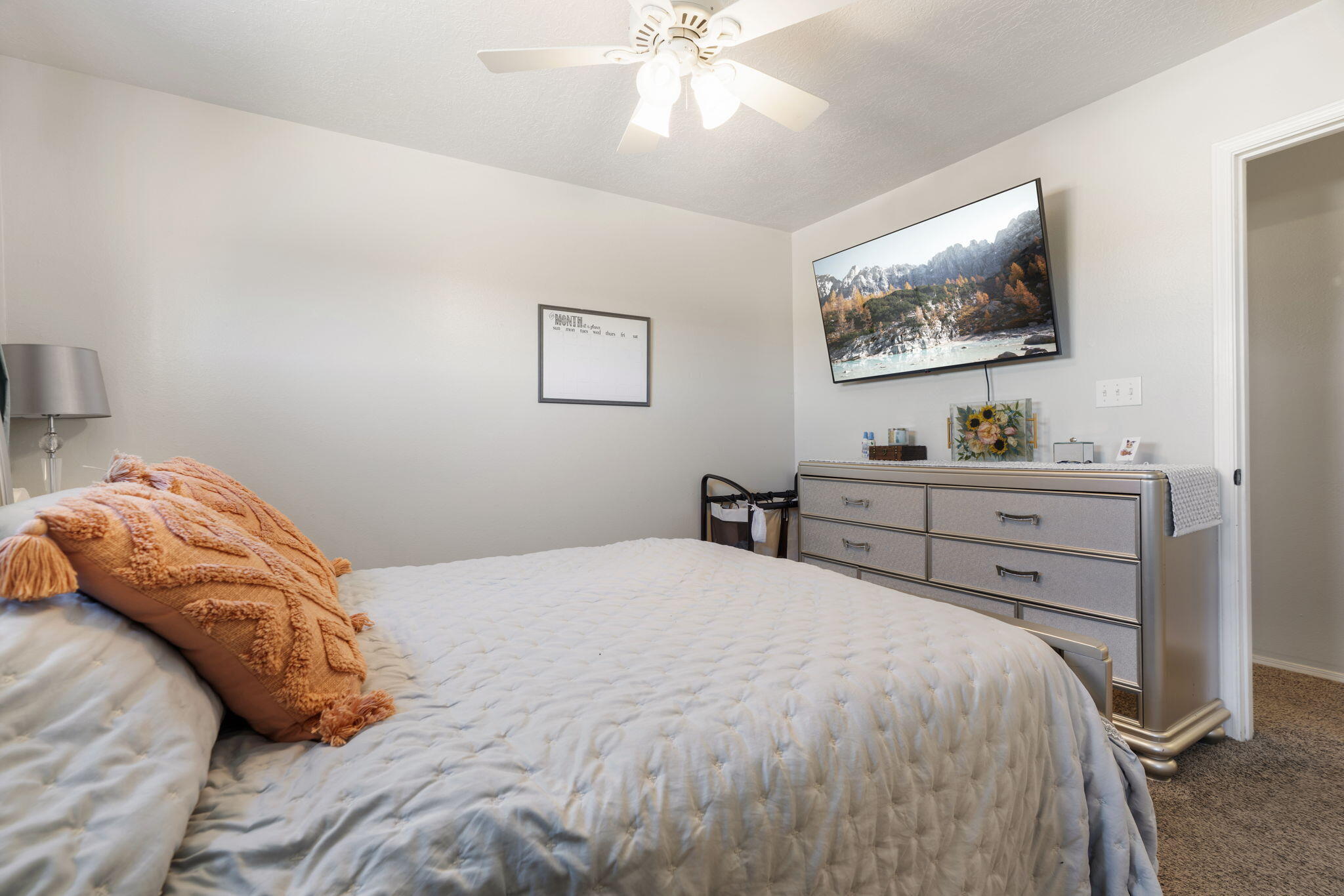 2185 High Desert Circle NE