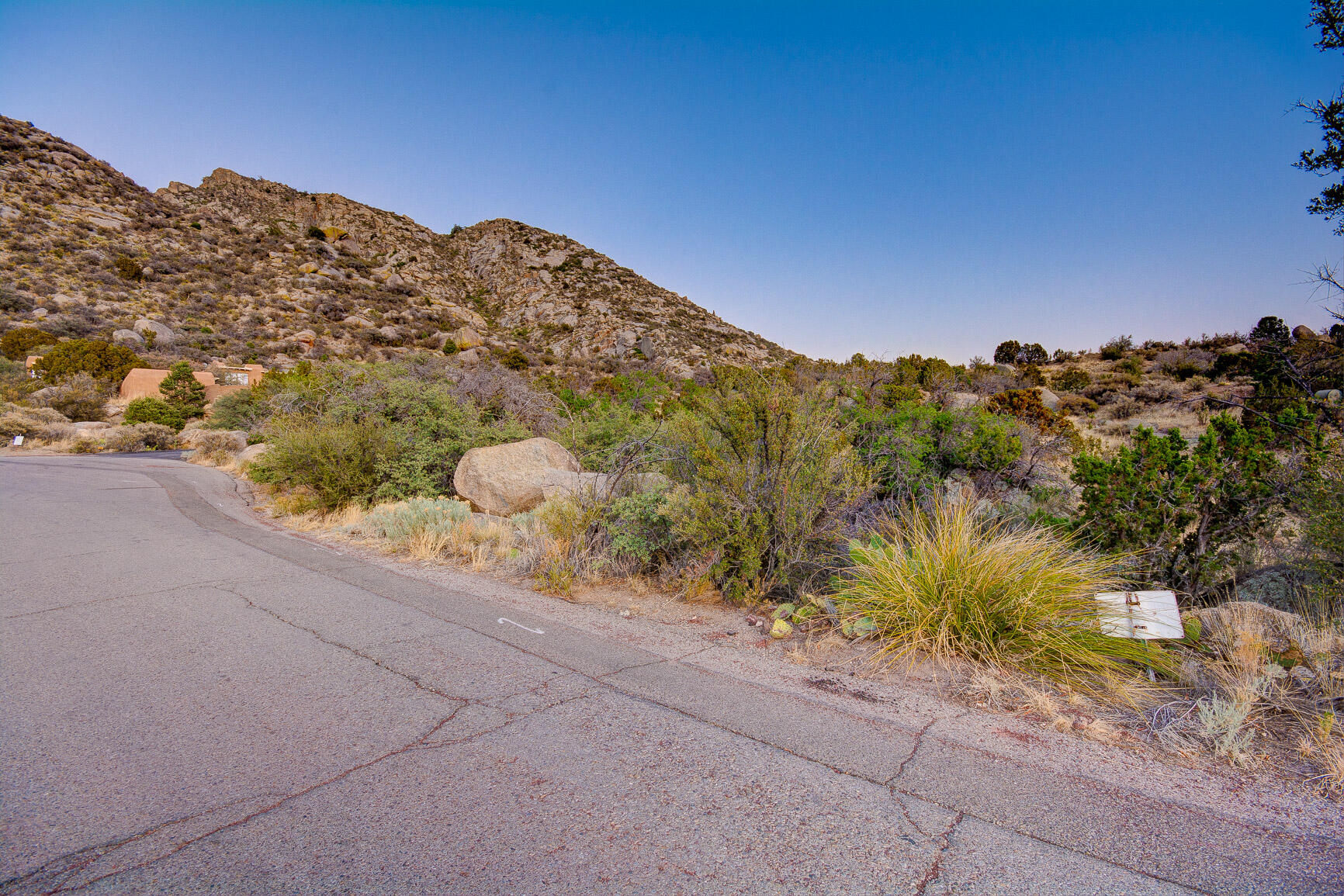 9 La Luz Trail NE
