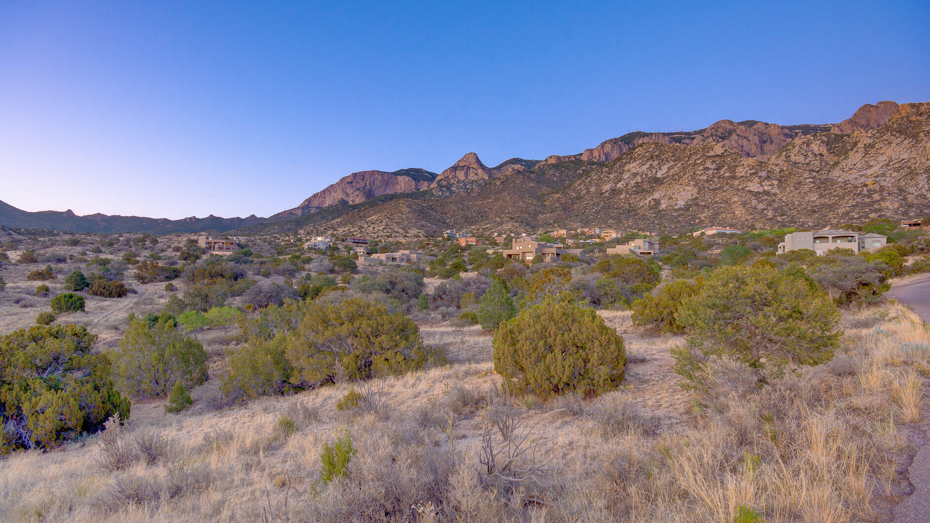 9 La Luz Trail NE