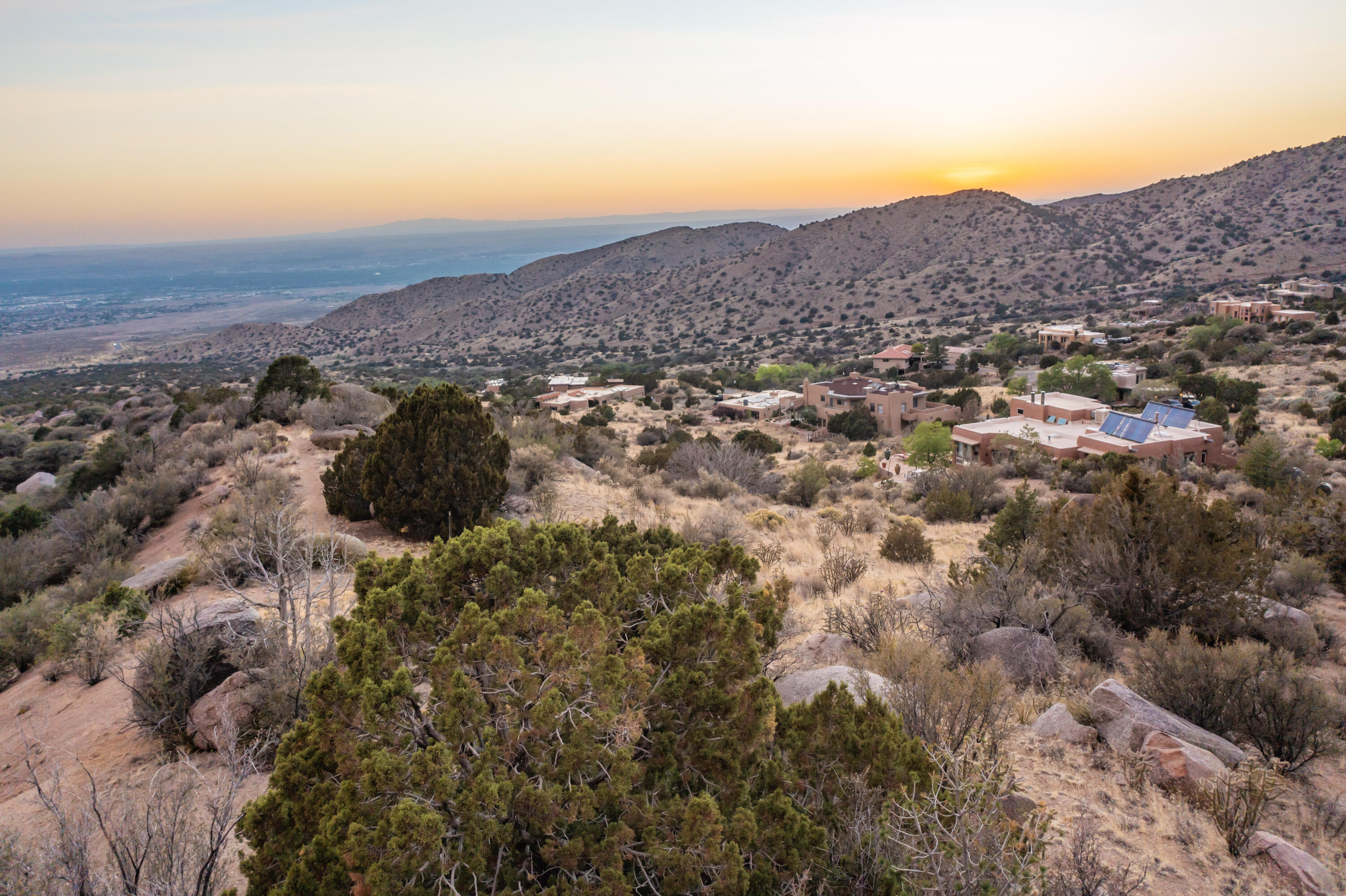 9 La Luz Trail NE