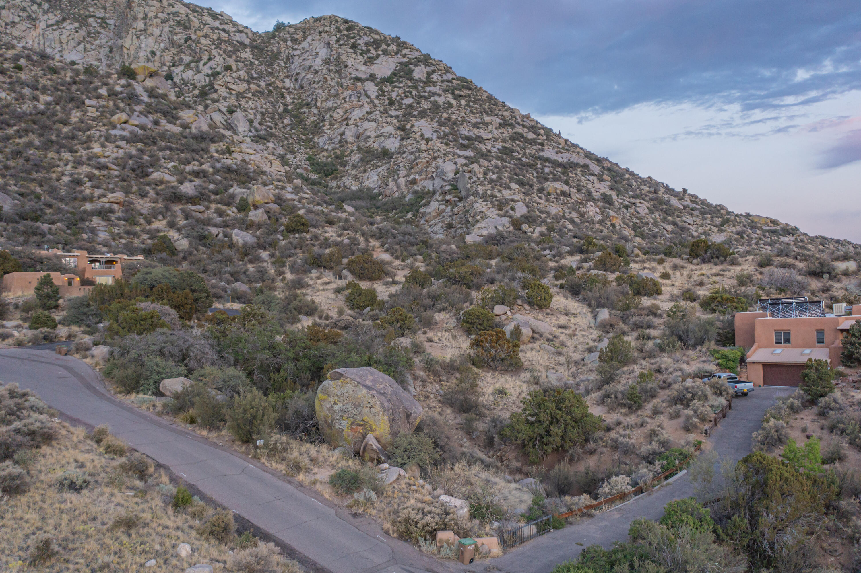 9 La Luz Trail NE
