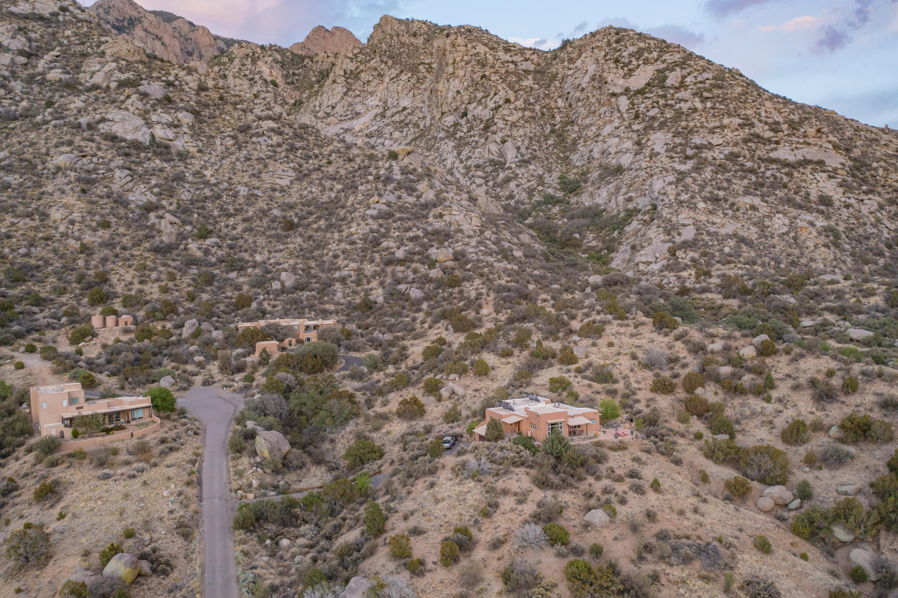 9 La Luz Trail NE