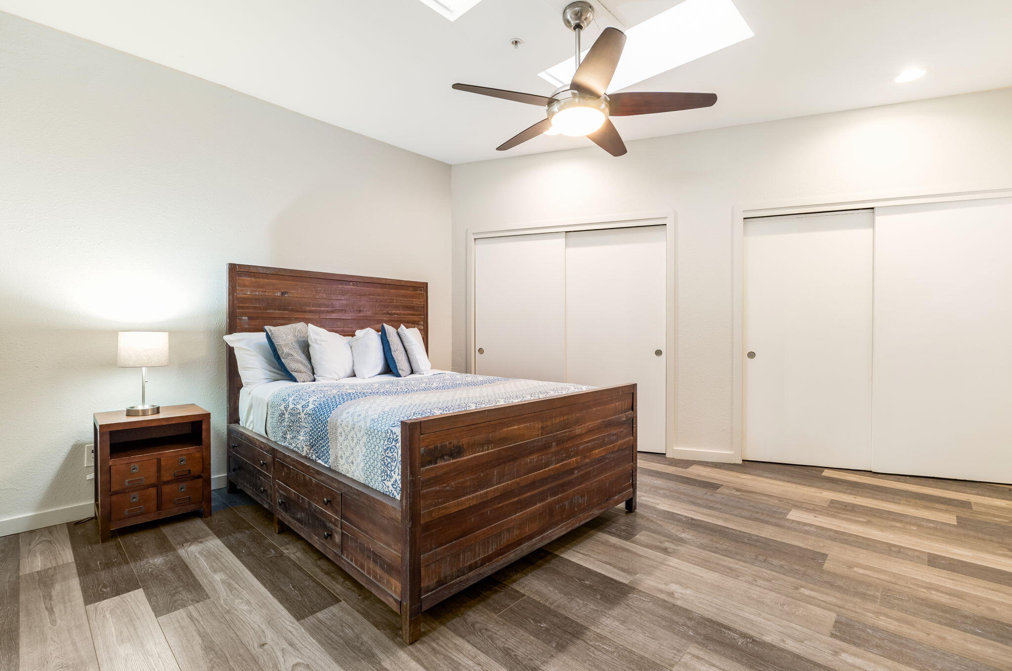 201 Aliso Drive SE 11