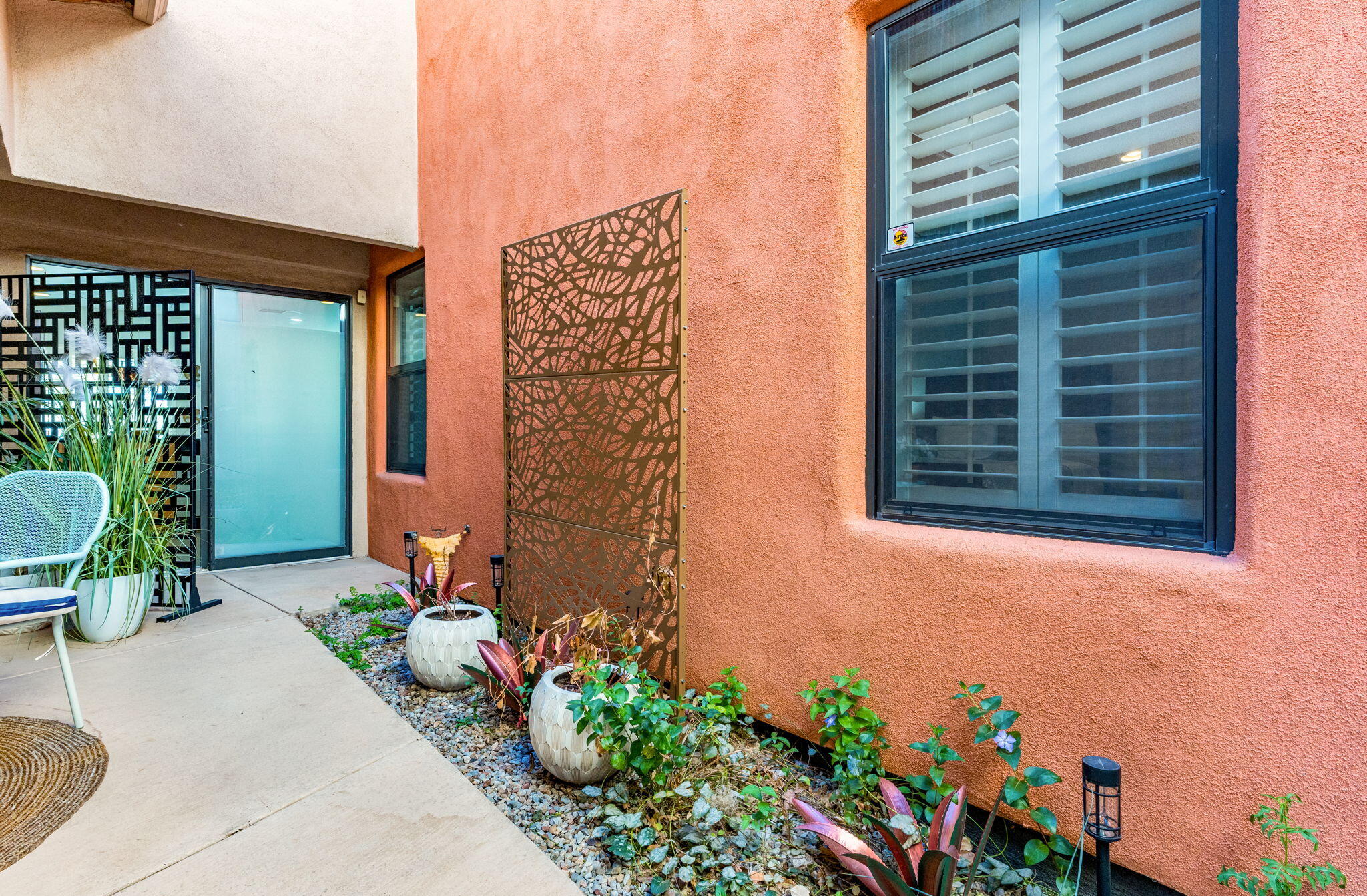 201 Aliso Drive SE 11
