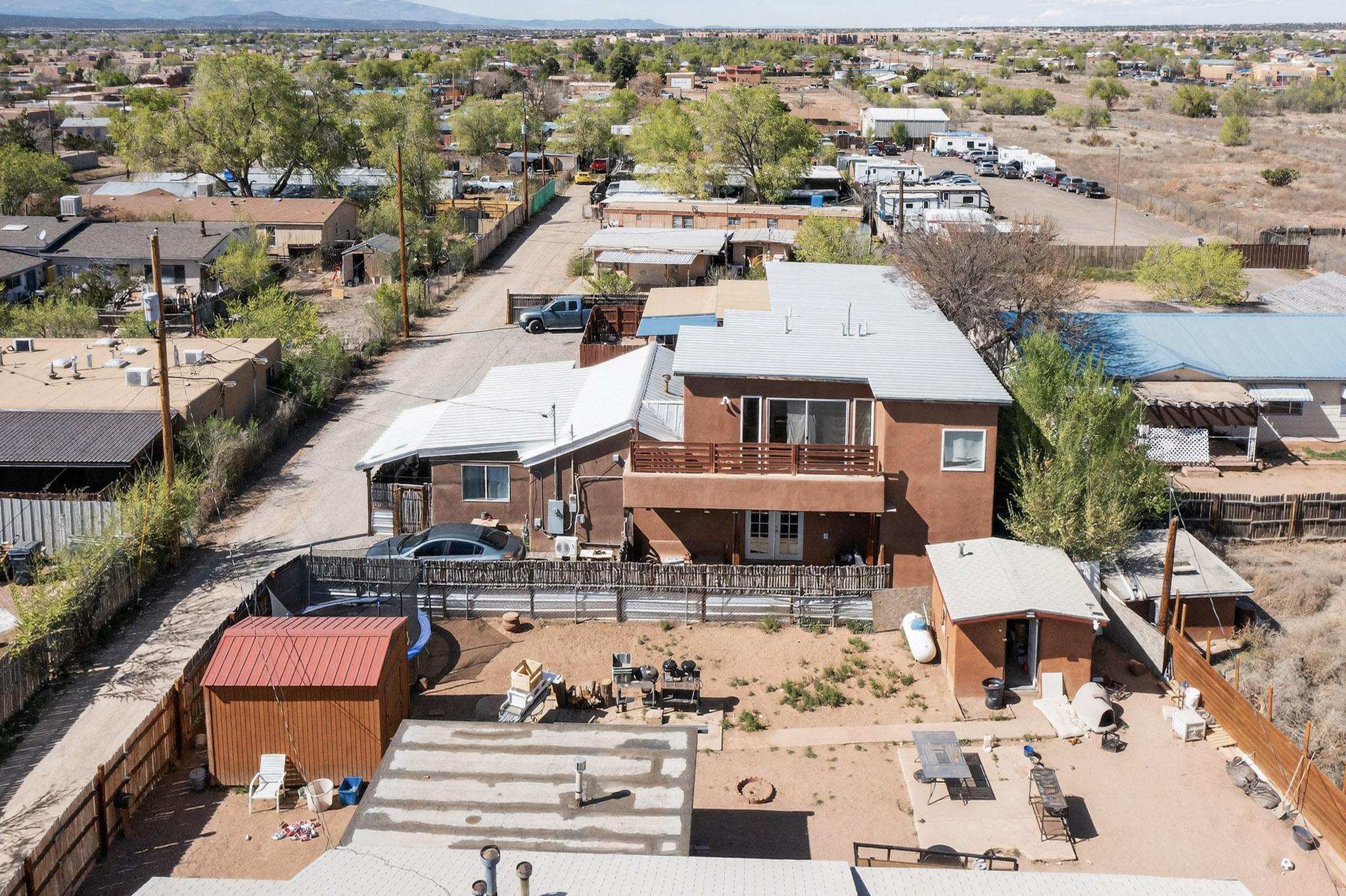 3327 Caminito Quintana