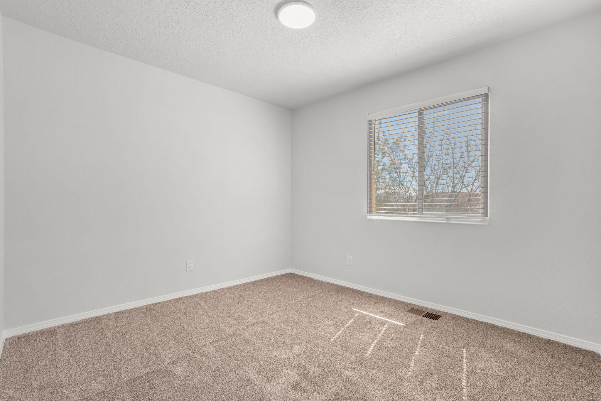 1513 San Pedro Road NE
