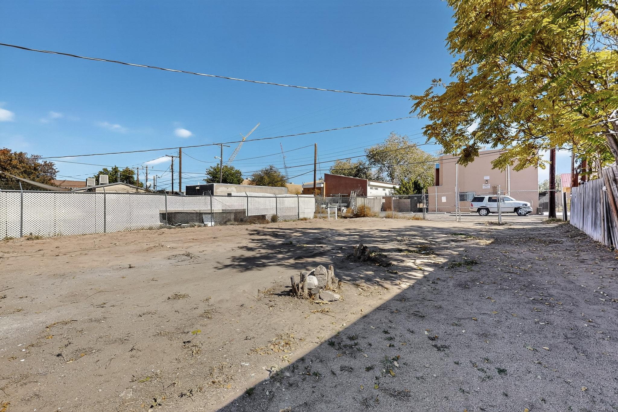 116 Stanford Drive SE