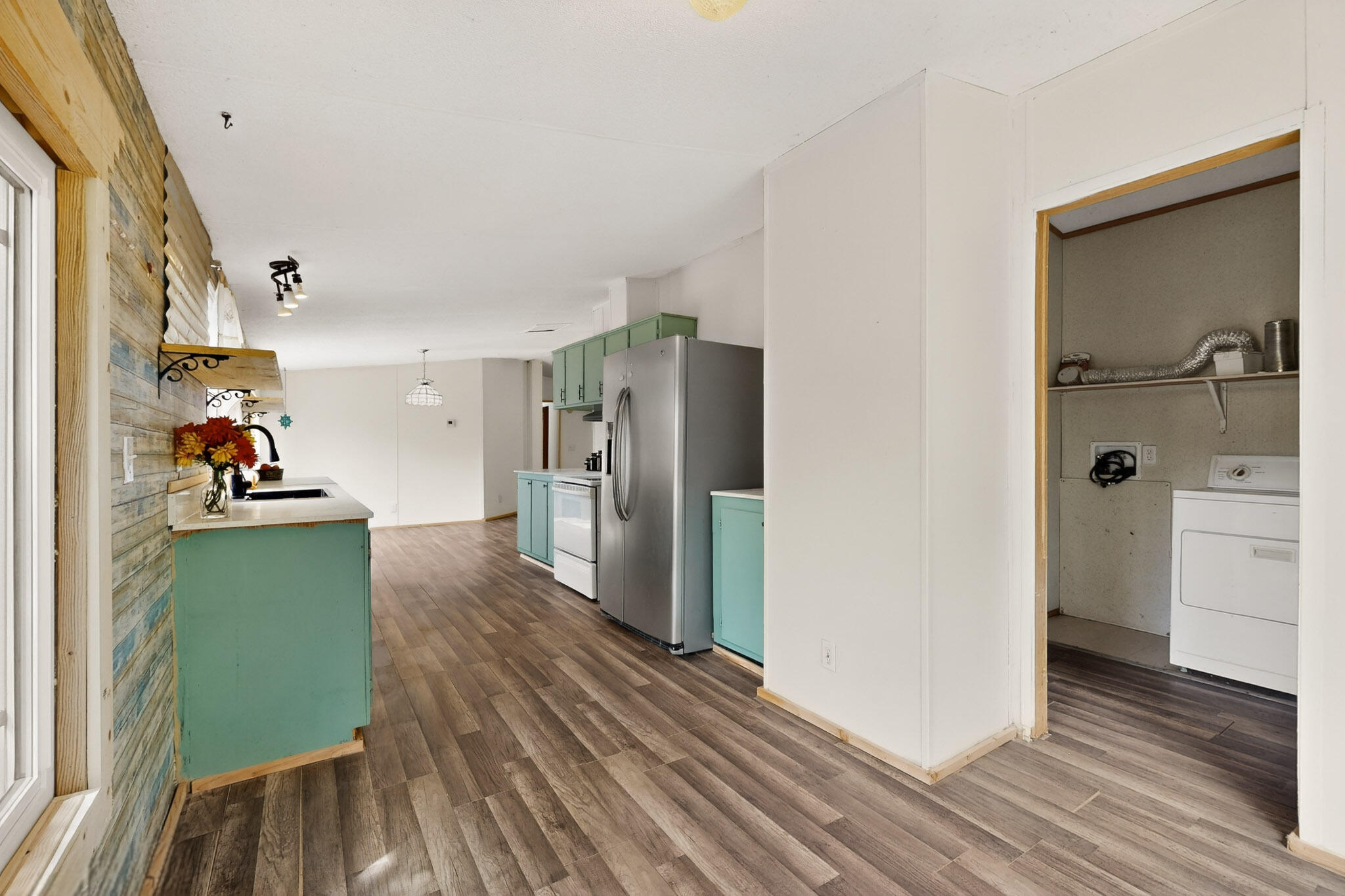 384 Juan Tomas Road