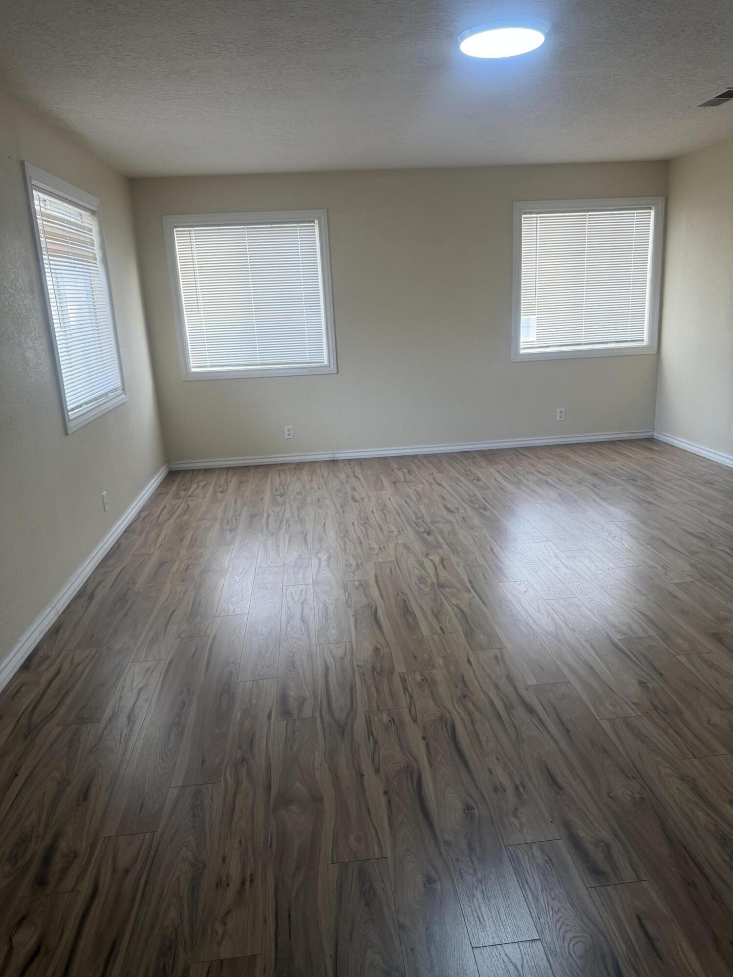 1012 Kiska Street NW