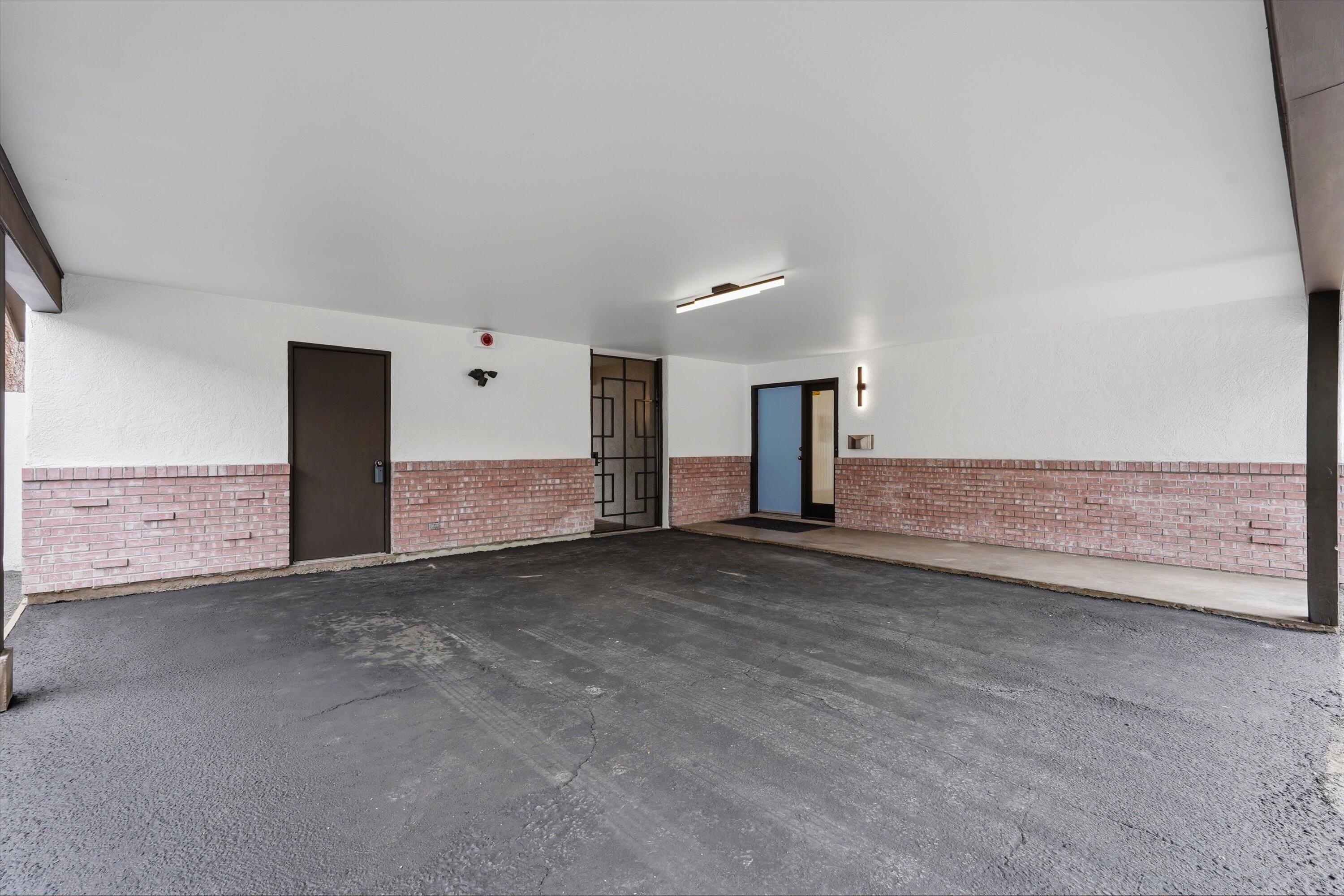 1522 San Patricio Avenue SW