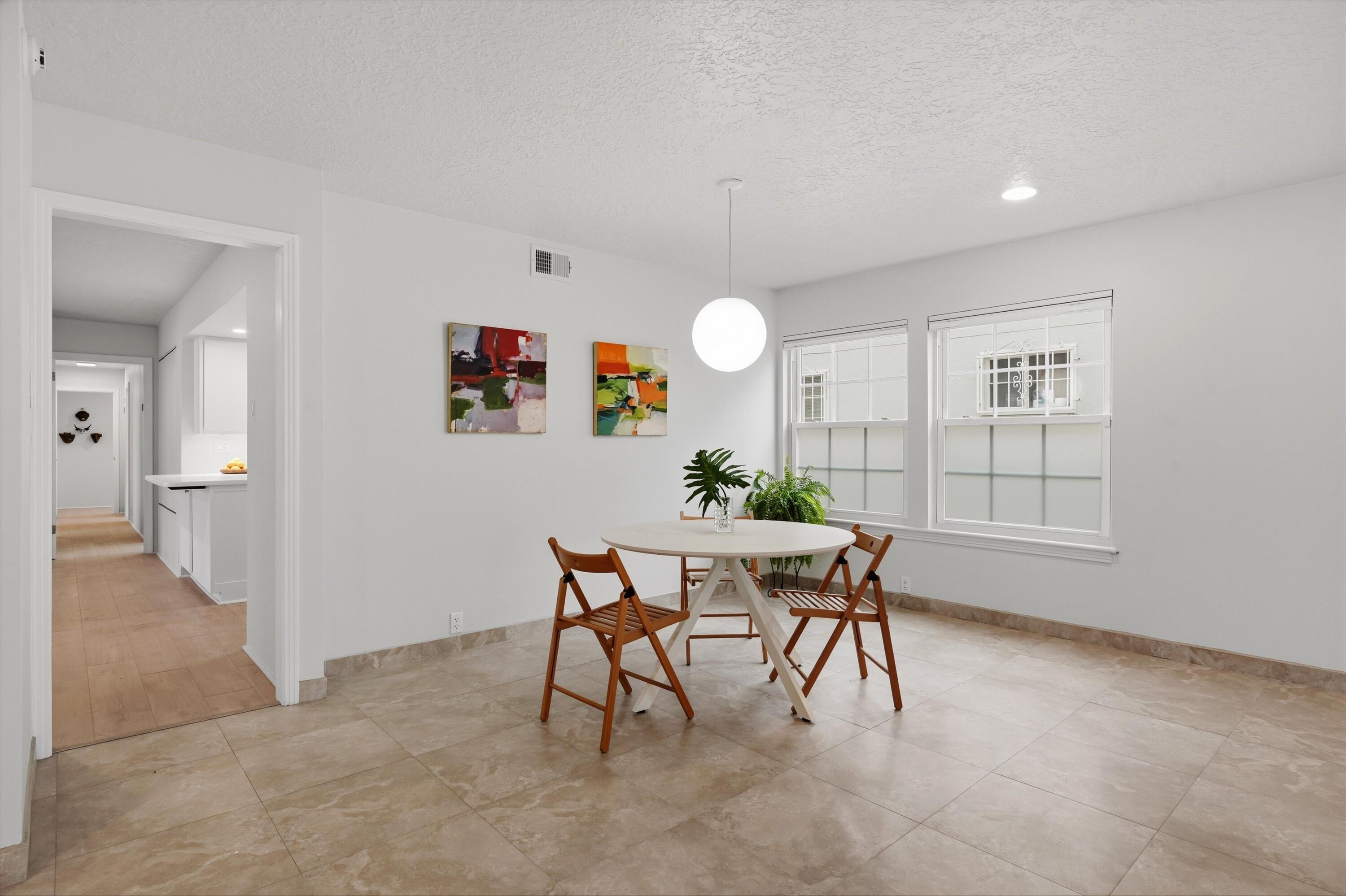 1522 San Patricio Avenue SW