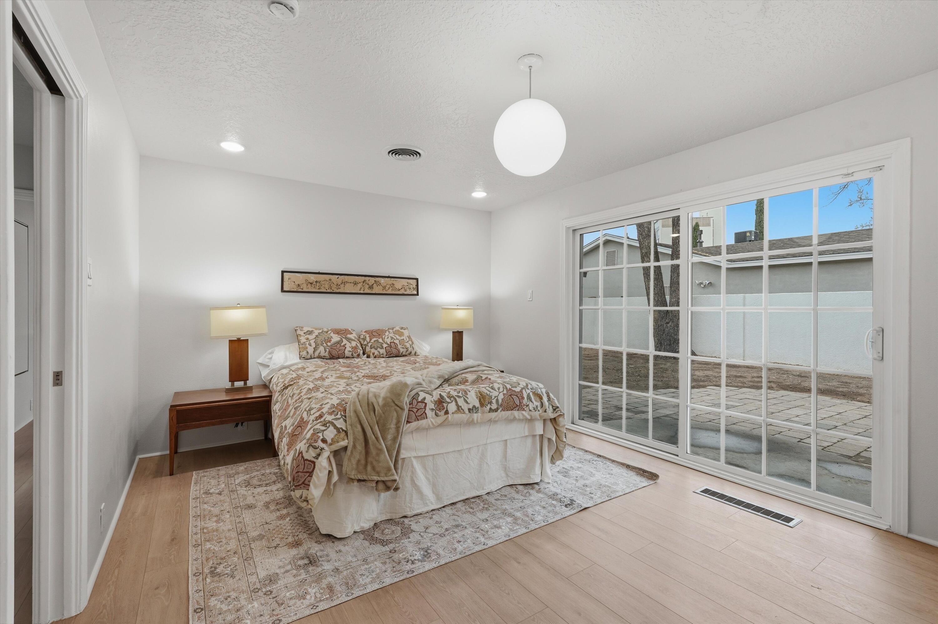 1522 San Patricio Avenue SW