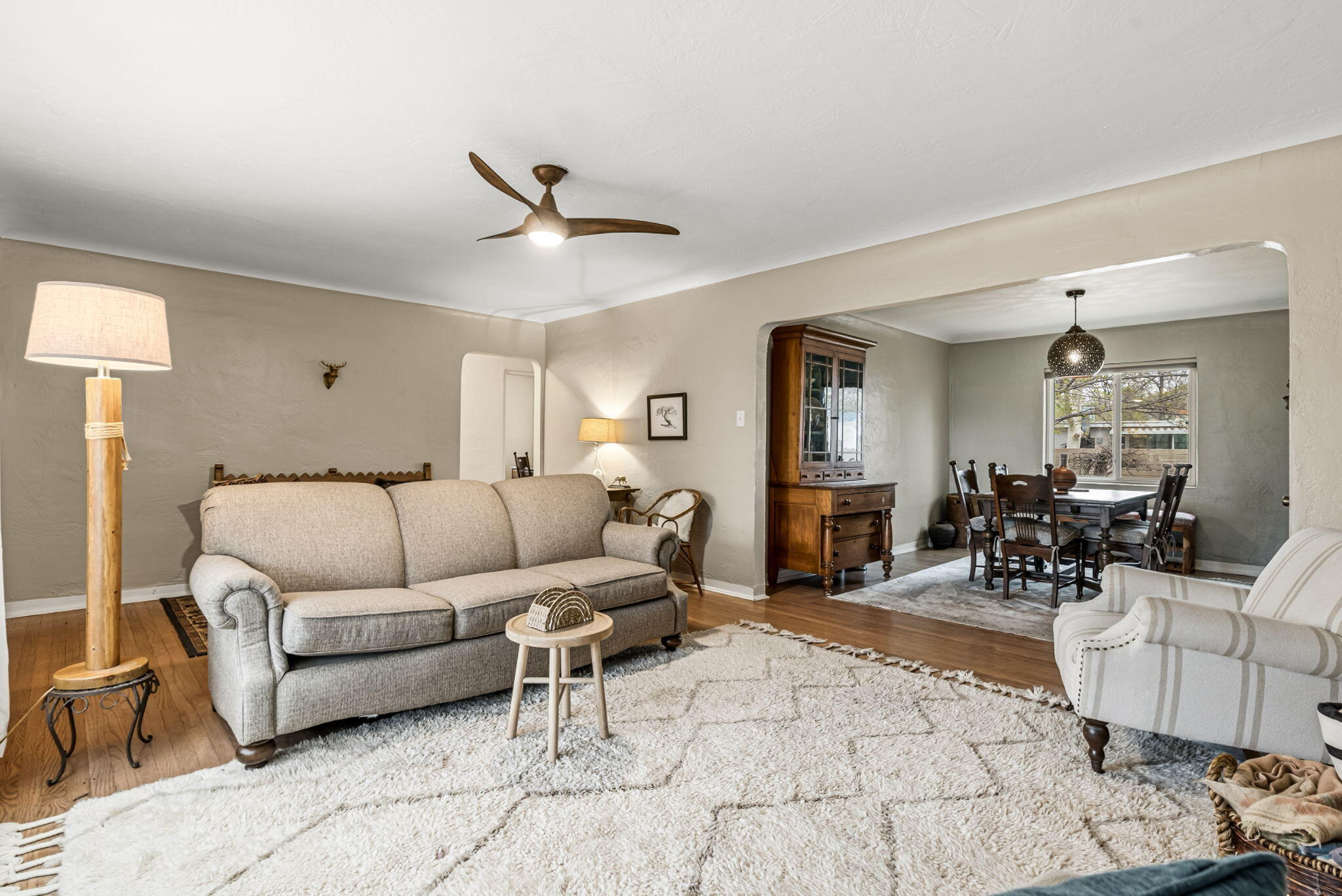 3812 Calle Del Monte NE