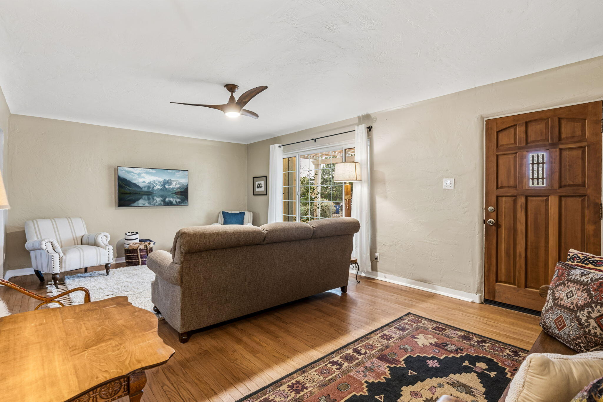 3812 Calle Del Monte NE